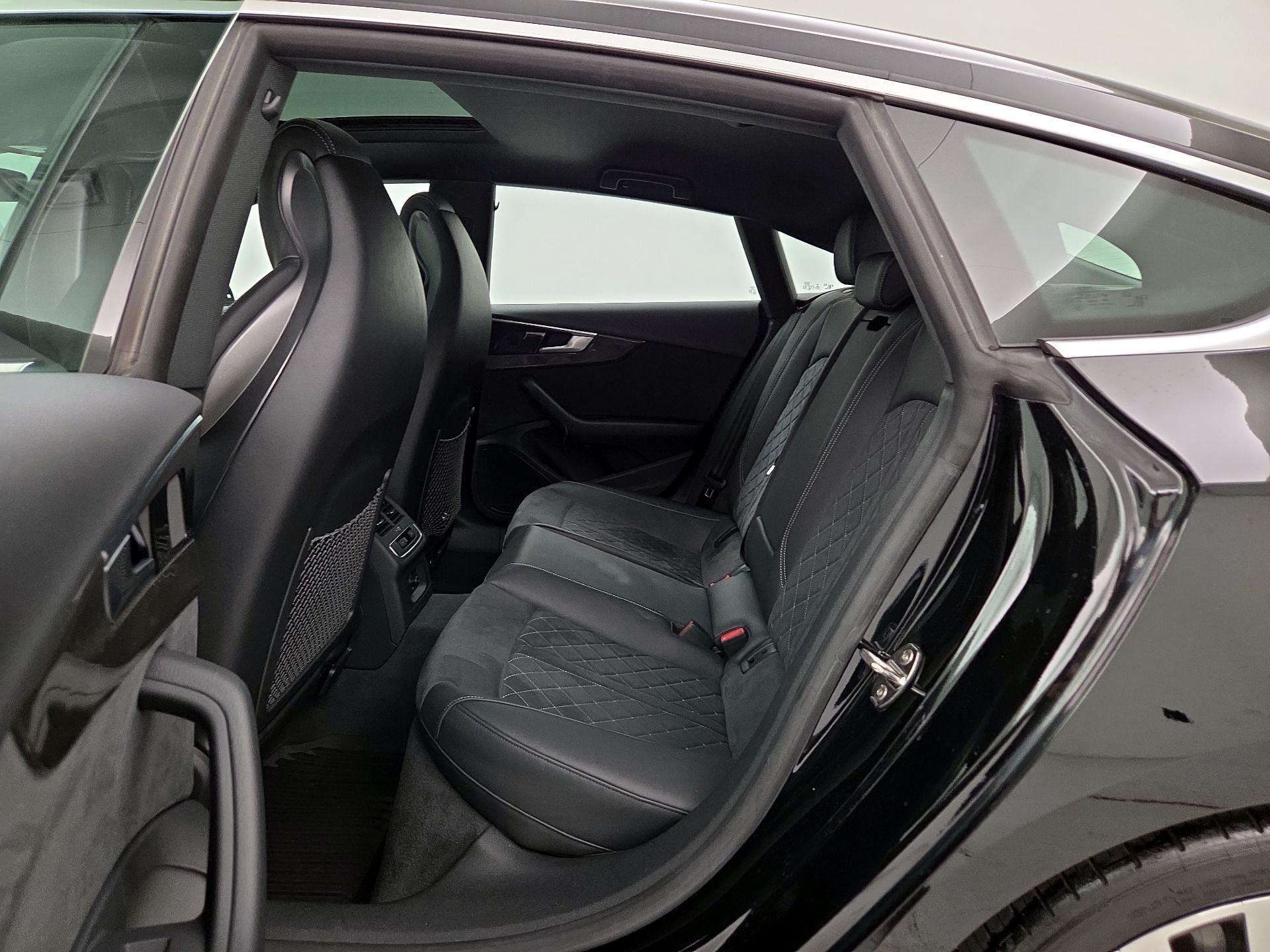 Thumbnail: 2022 Audi S5 - 20