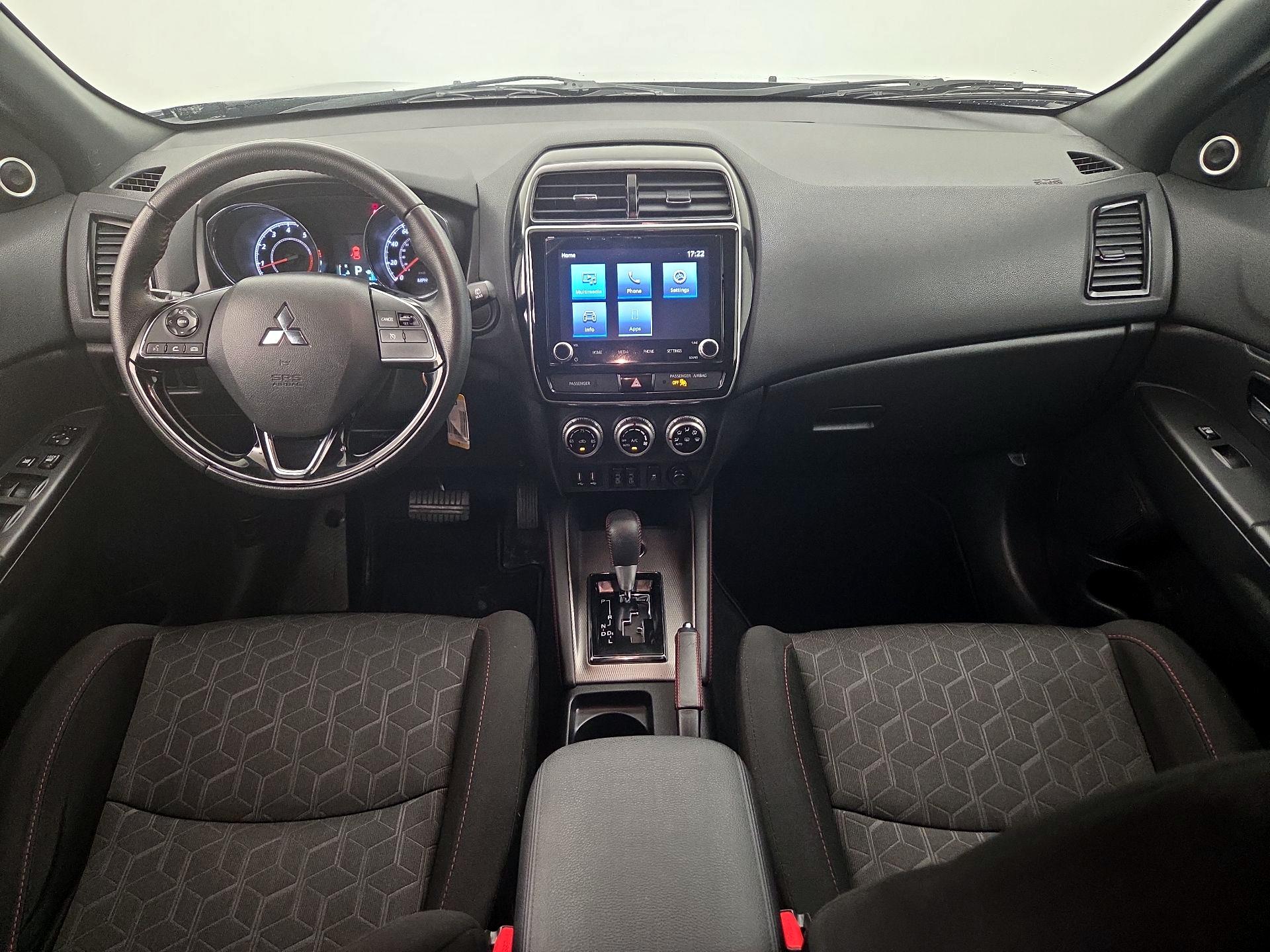 Thumbnail: 2020 Mitsubishi Outlander Sport - 9