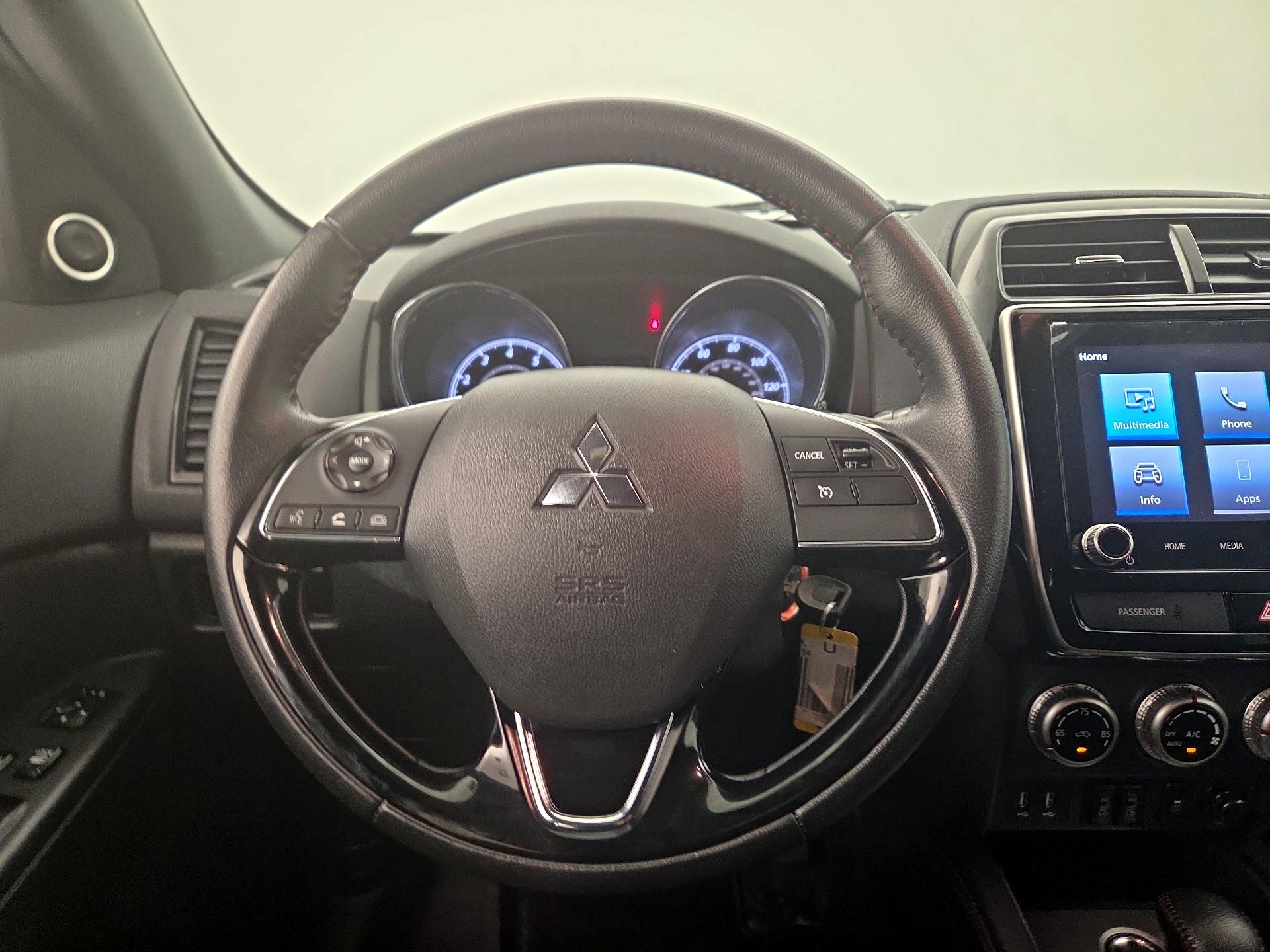 Thumbnail: 2020 Mitsubishi Outlander Sport - 10