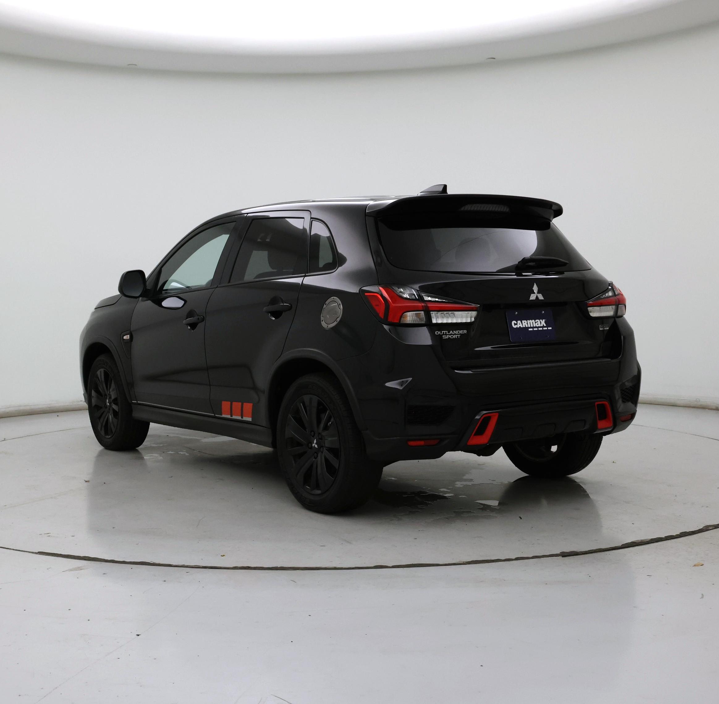 Thumbnail: 2020 Mitsubishi Outlander Sport - 2