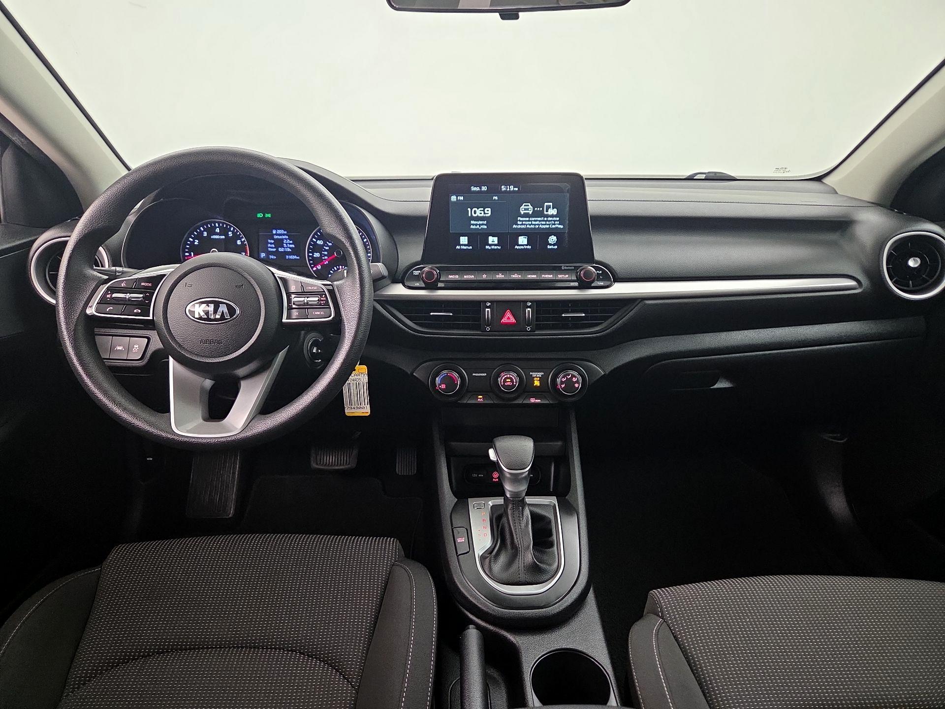 Thumbnail: 2020 Kia Forte - 9