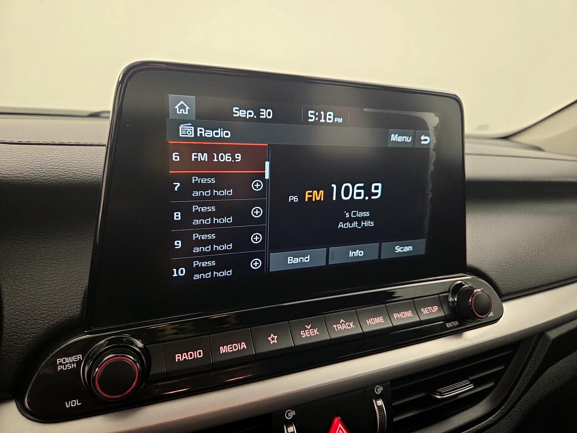 Thumbnail: 2020 Kia Forte - 15