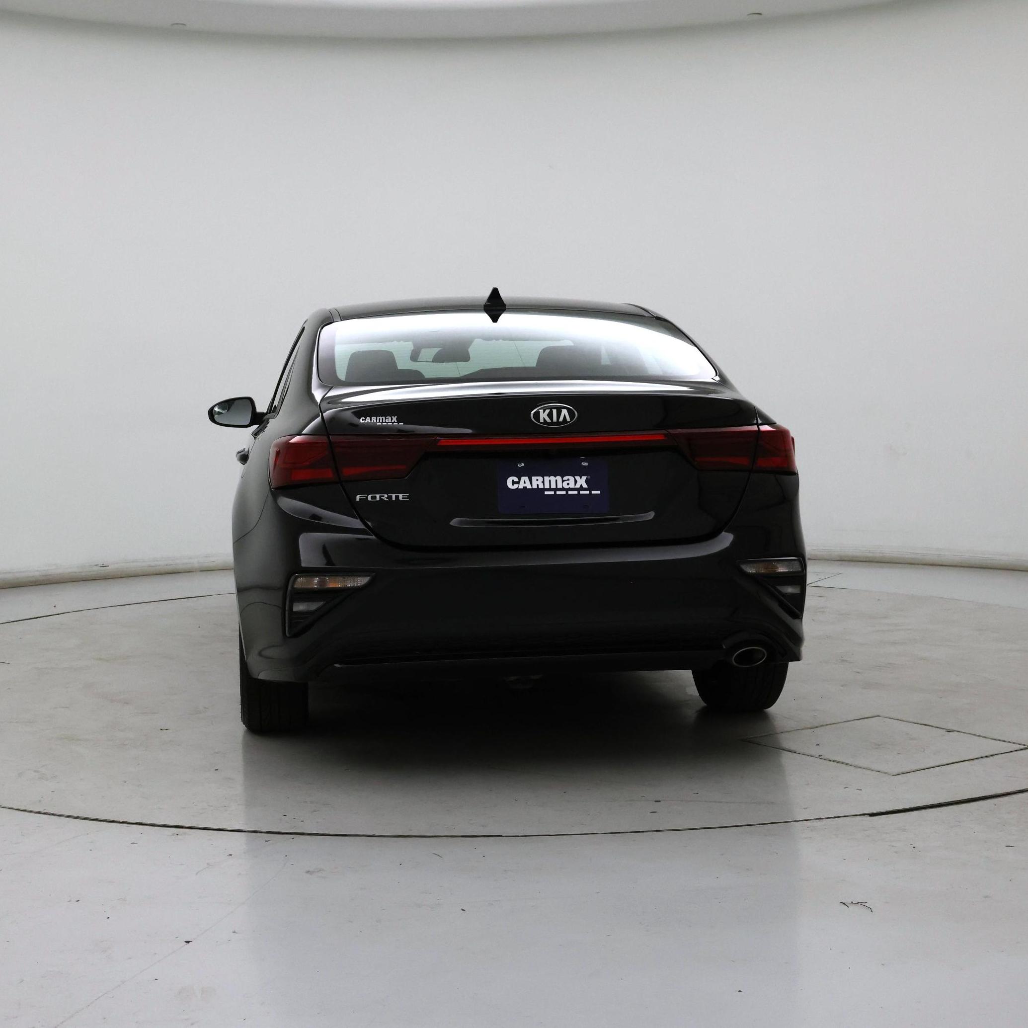 Thumbnail: 2020 Kia Forte - 6