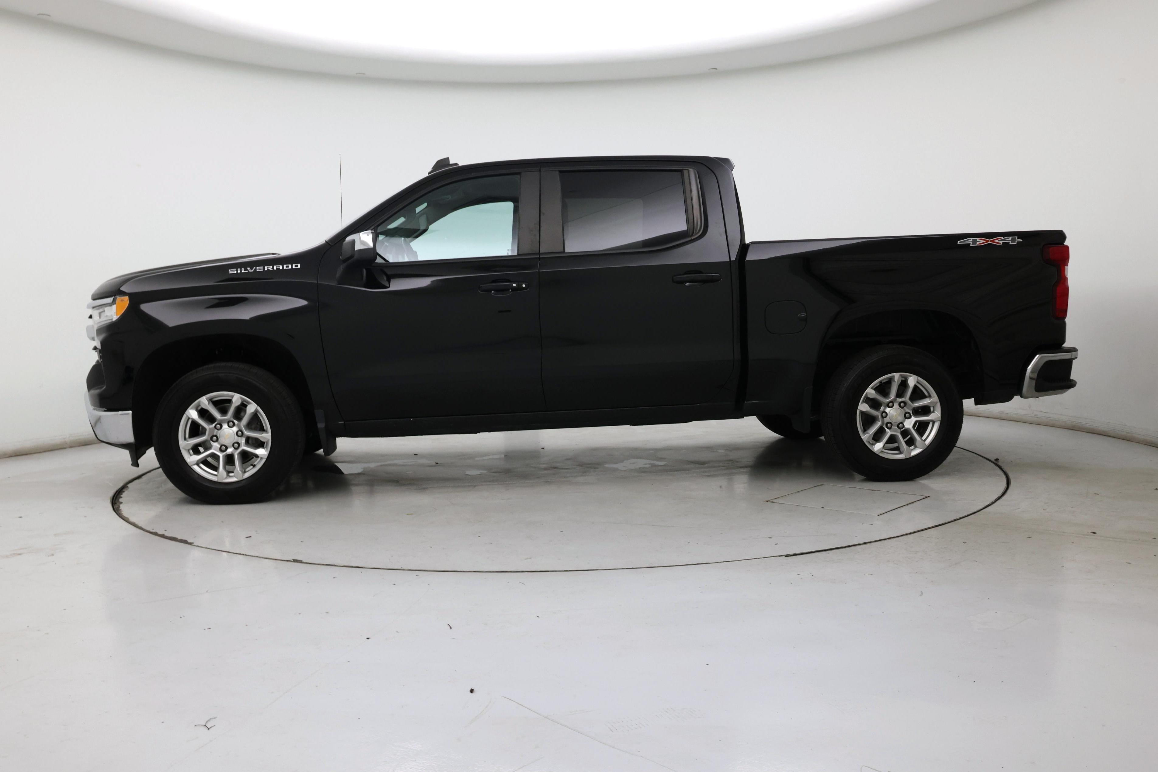 Thumbnail: 2022 Chevrolet Silverado 1500 - 3