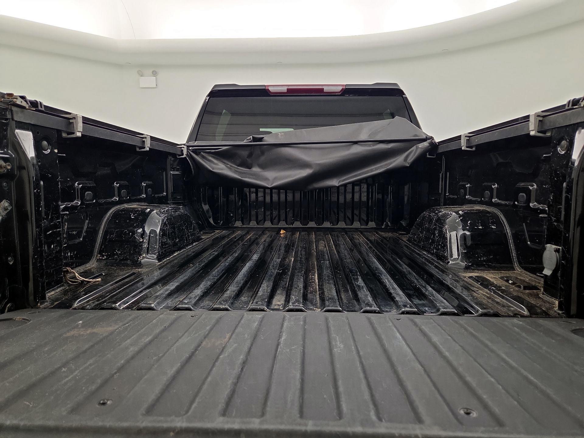 Thumbnail: 2022 Chevrolet Silverado 1500 - 20