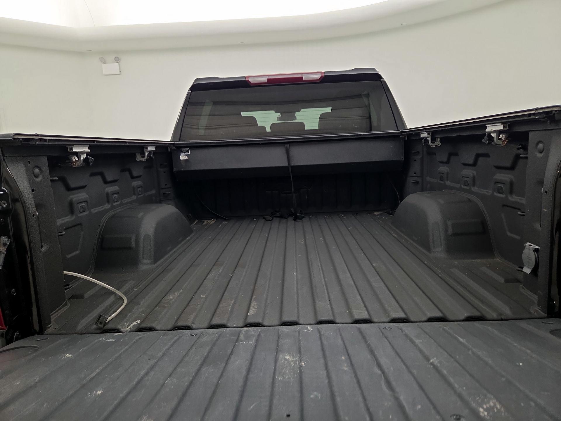 Thumbnail: 2023 Chevrolet Silverado 1500 - 20