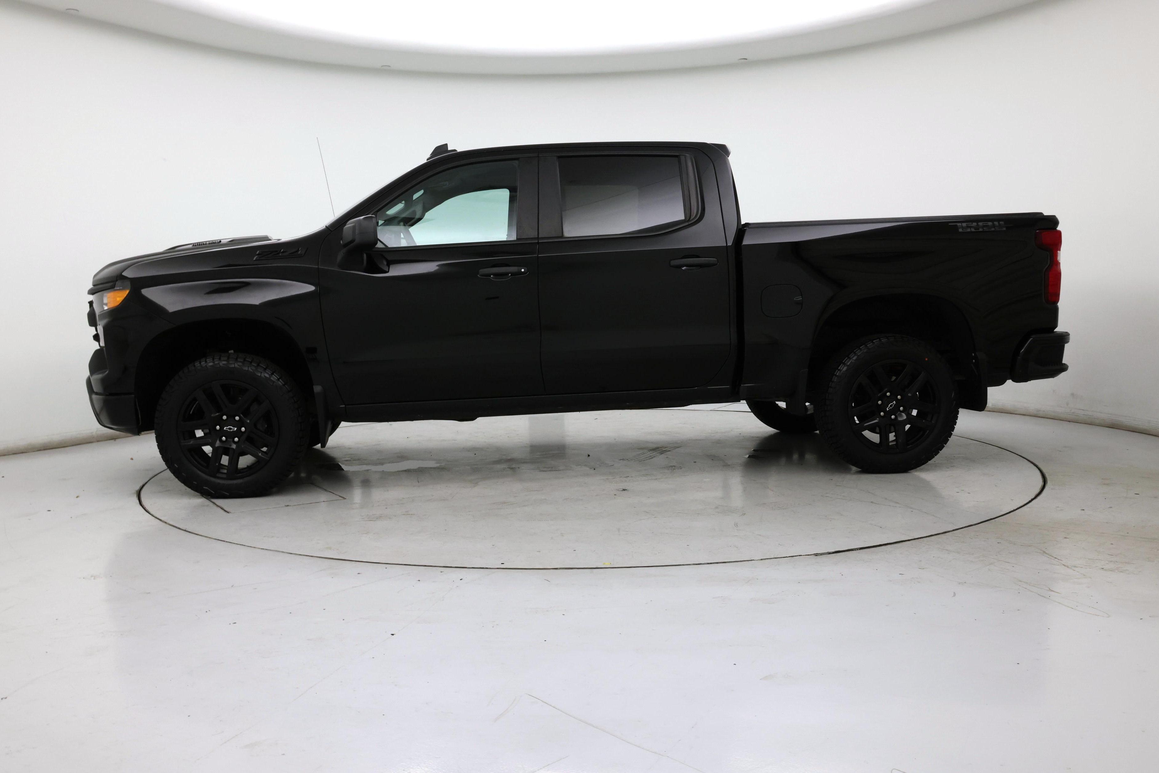 Thumbnail: 2023 Chevrolet Silverado 1500 - 3