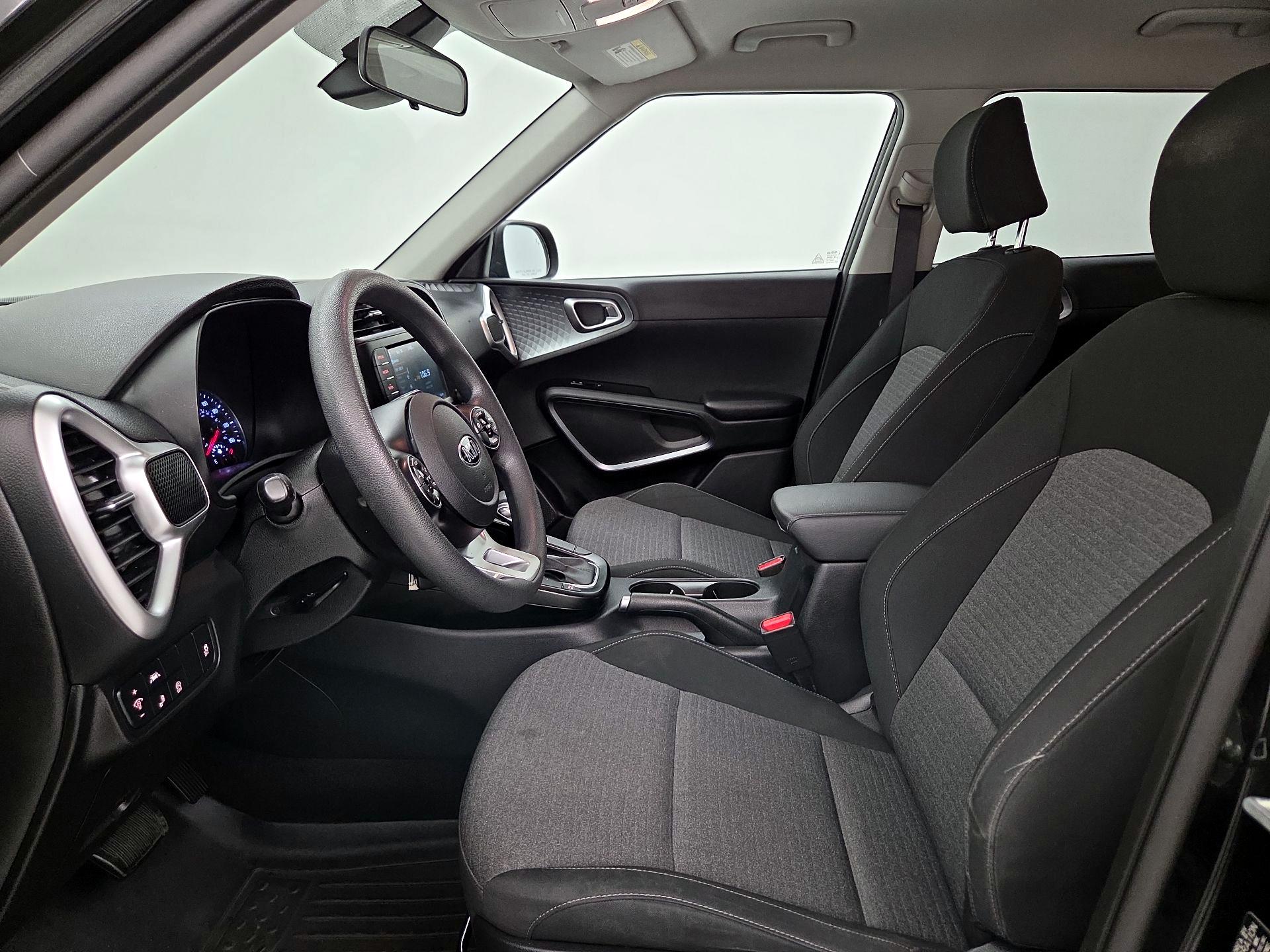 Thumbnail: 2020 Kia Soul - 11
