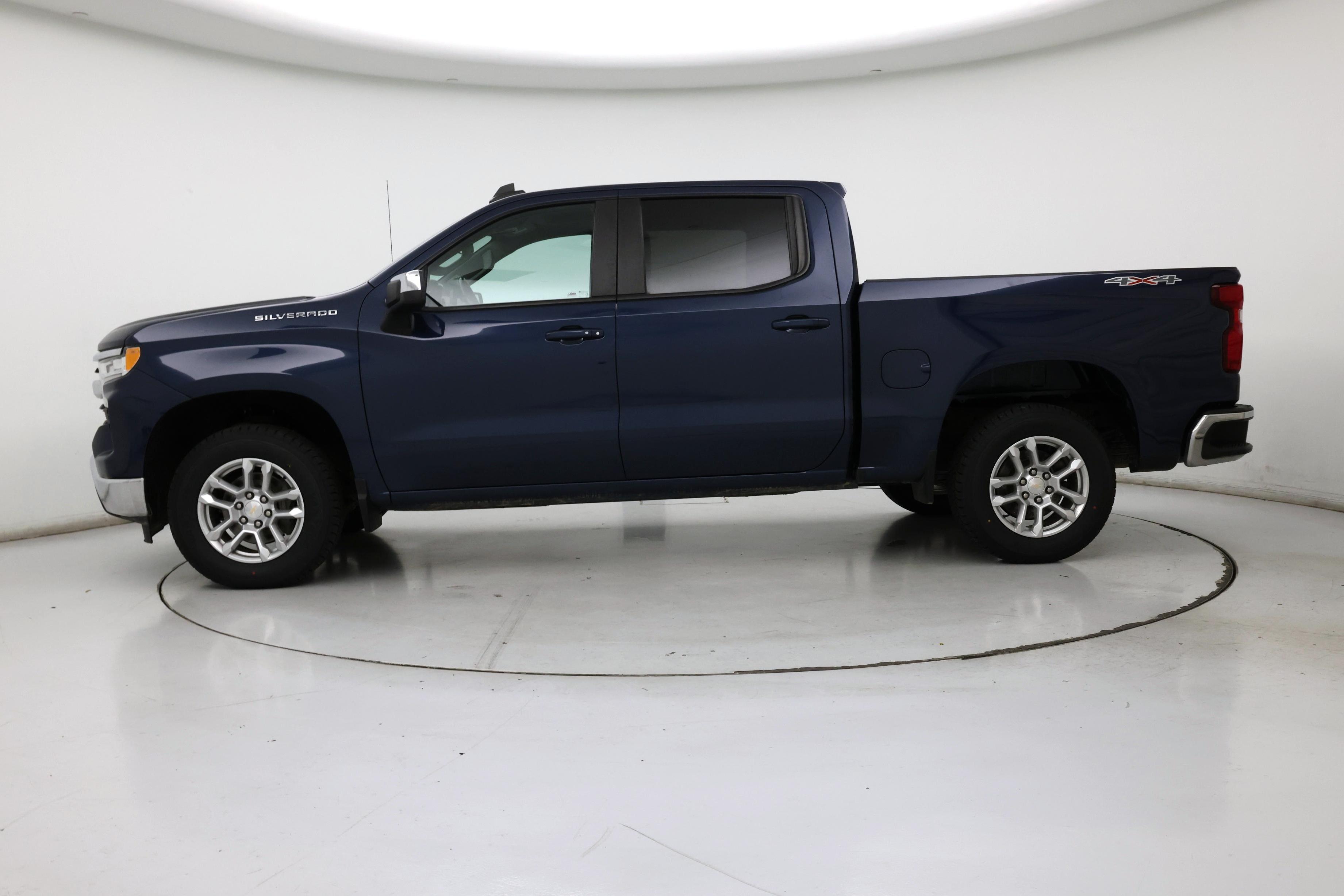Thumbnail: 2022 Chevrolet Silverado 1500 - 3