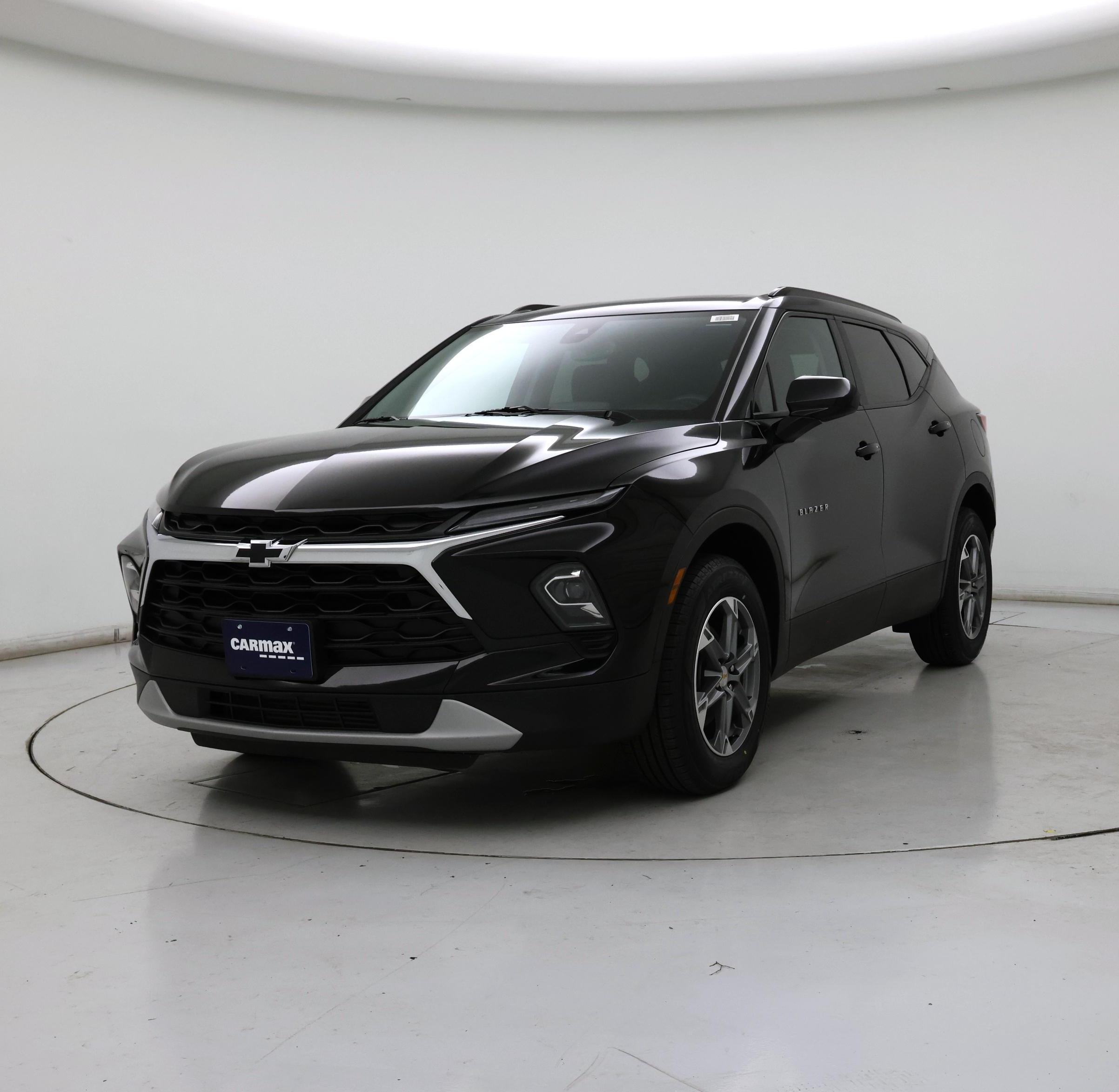 Thumbnail: 2023 Chevrolet Blazer - 4