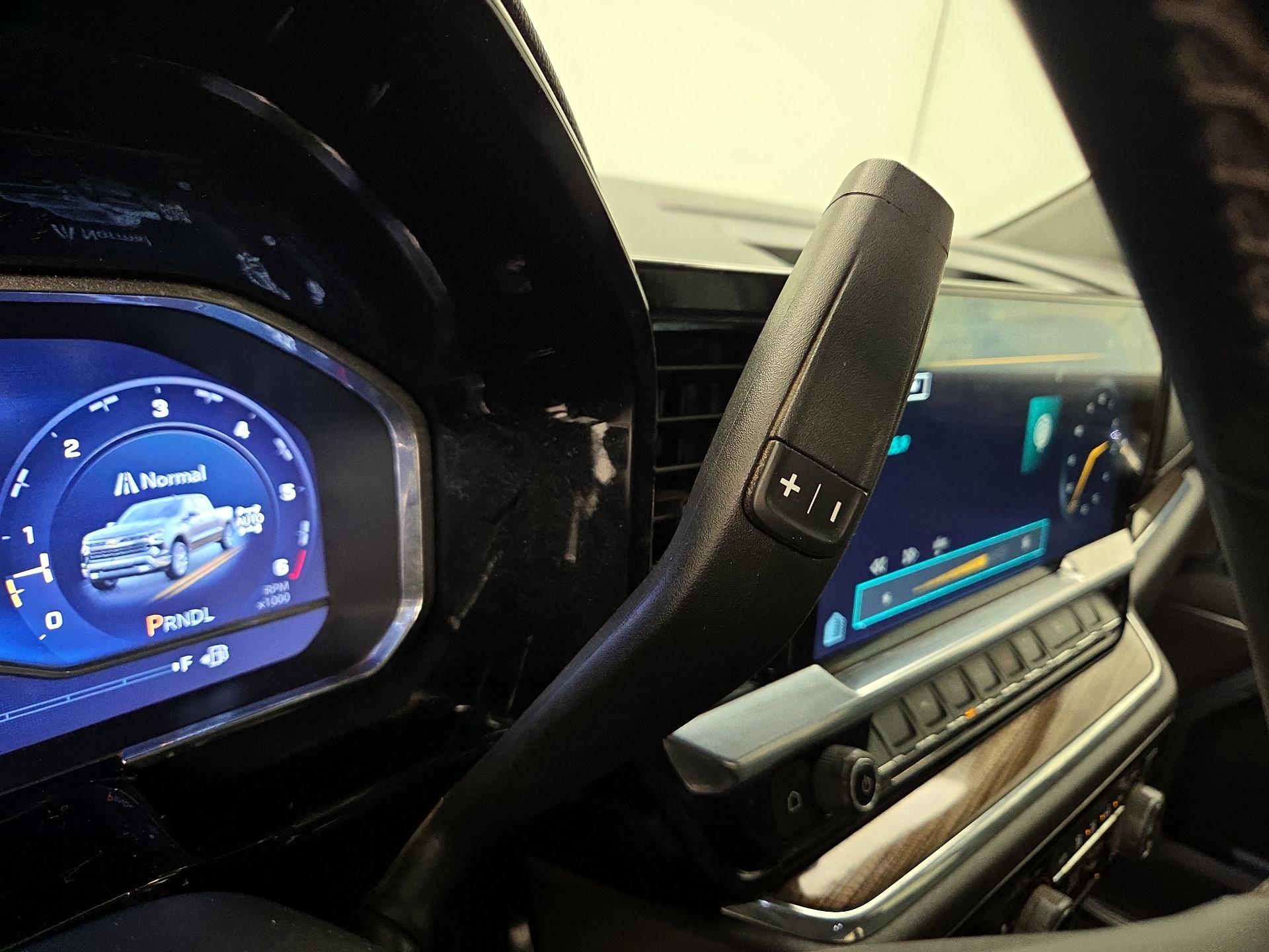 Thumbnail: 2023 Chevrolet Silverado 1500 - 17