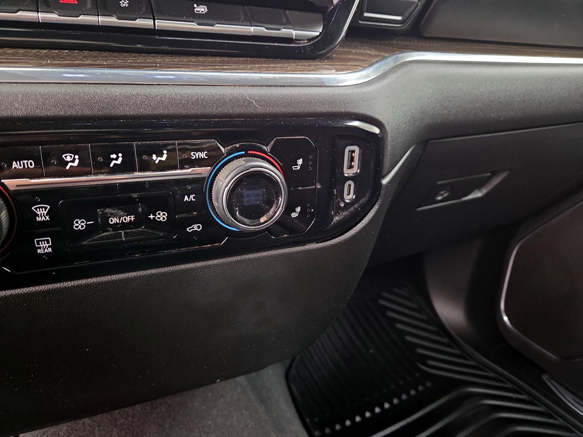 Thumbnail: 2023 Chevrolet Silverado 1500 - 18