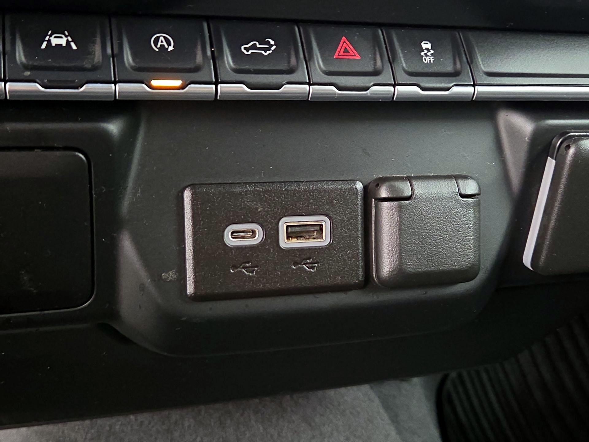 Thumbnail: 2023 Chevrolet Silverado 1500 - 18