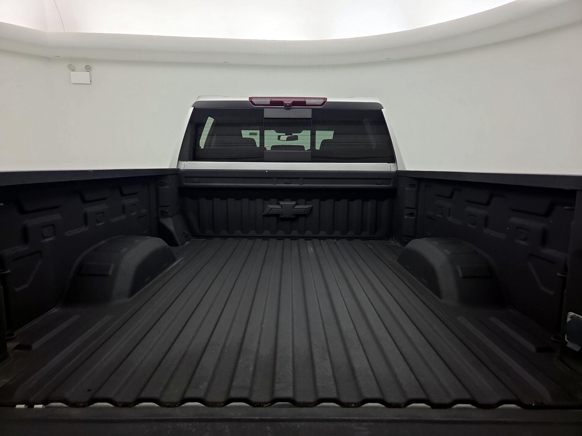 Thumbnail: 2020 Chevrolet Silverado 2500 - 20