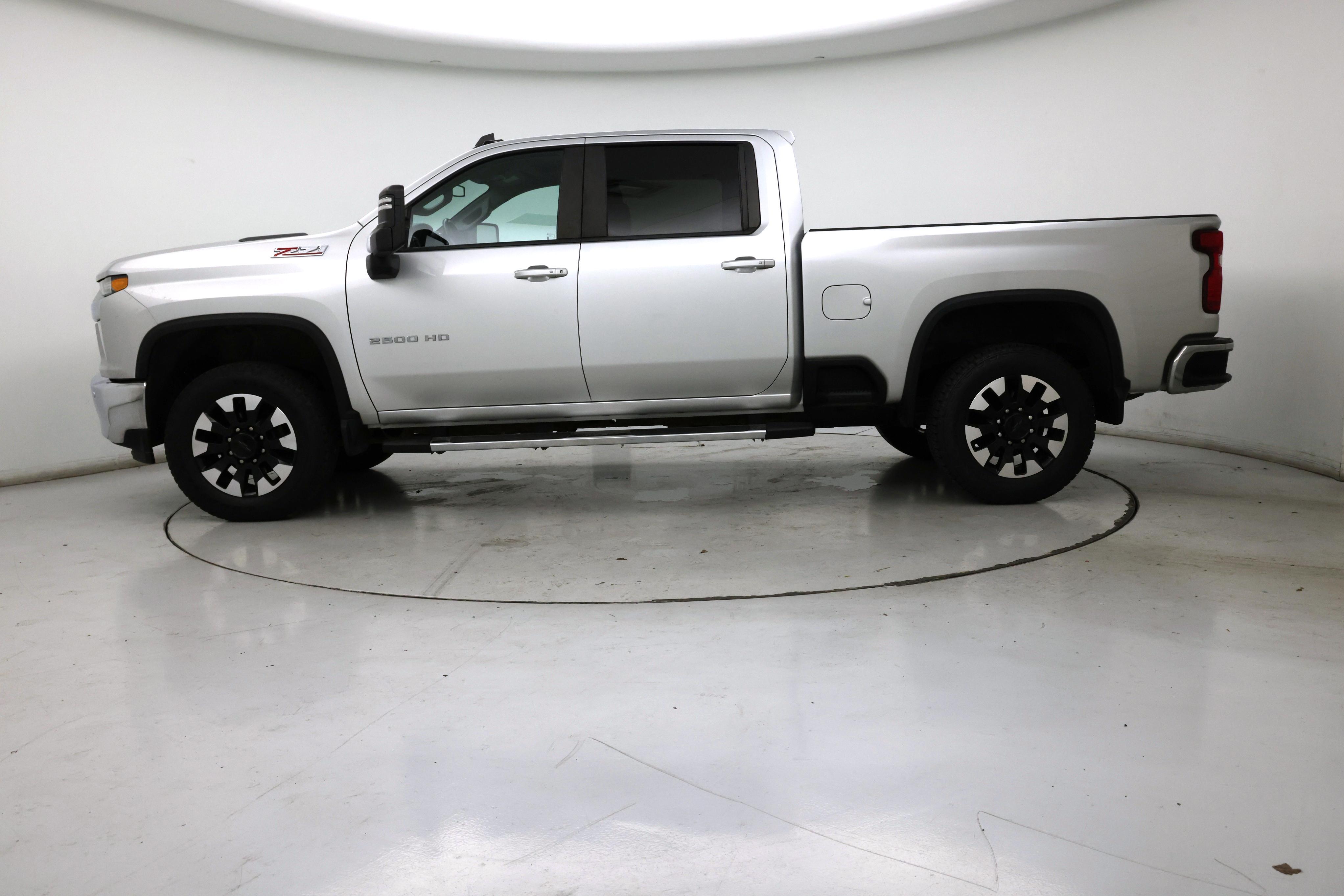 Thumbnail: 2020 Chevrolet Silverado 2500 - 3