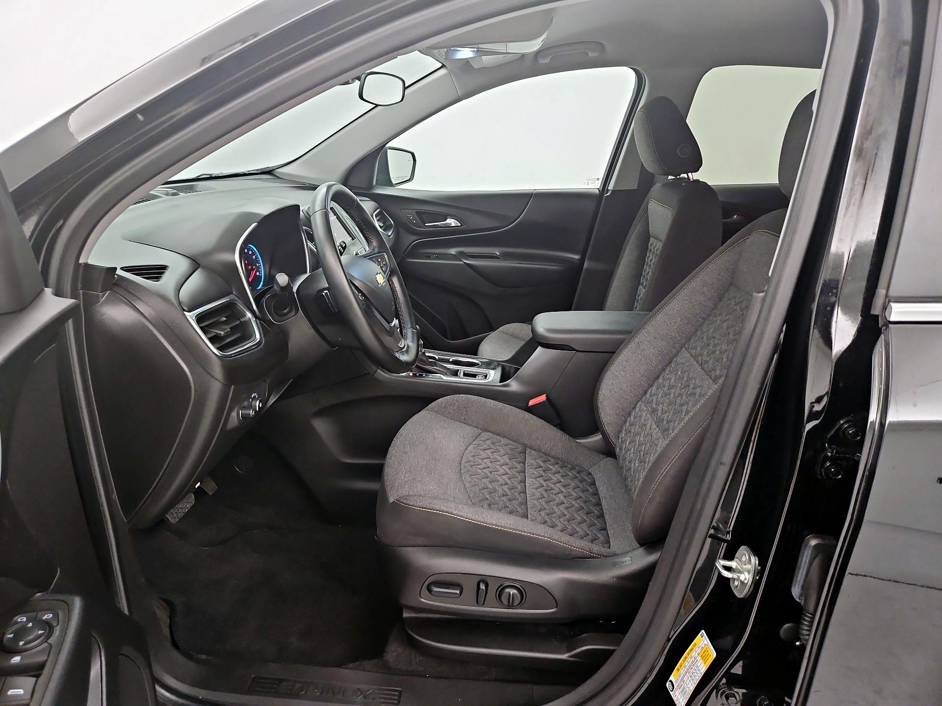 Thumbnail: 2023 Chevrolet Equinox - 11
