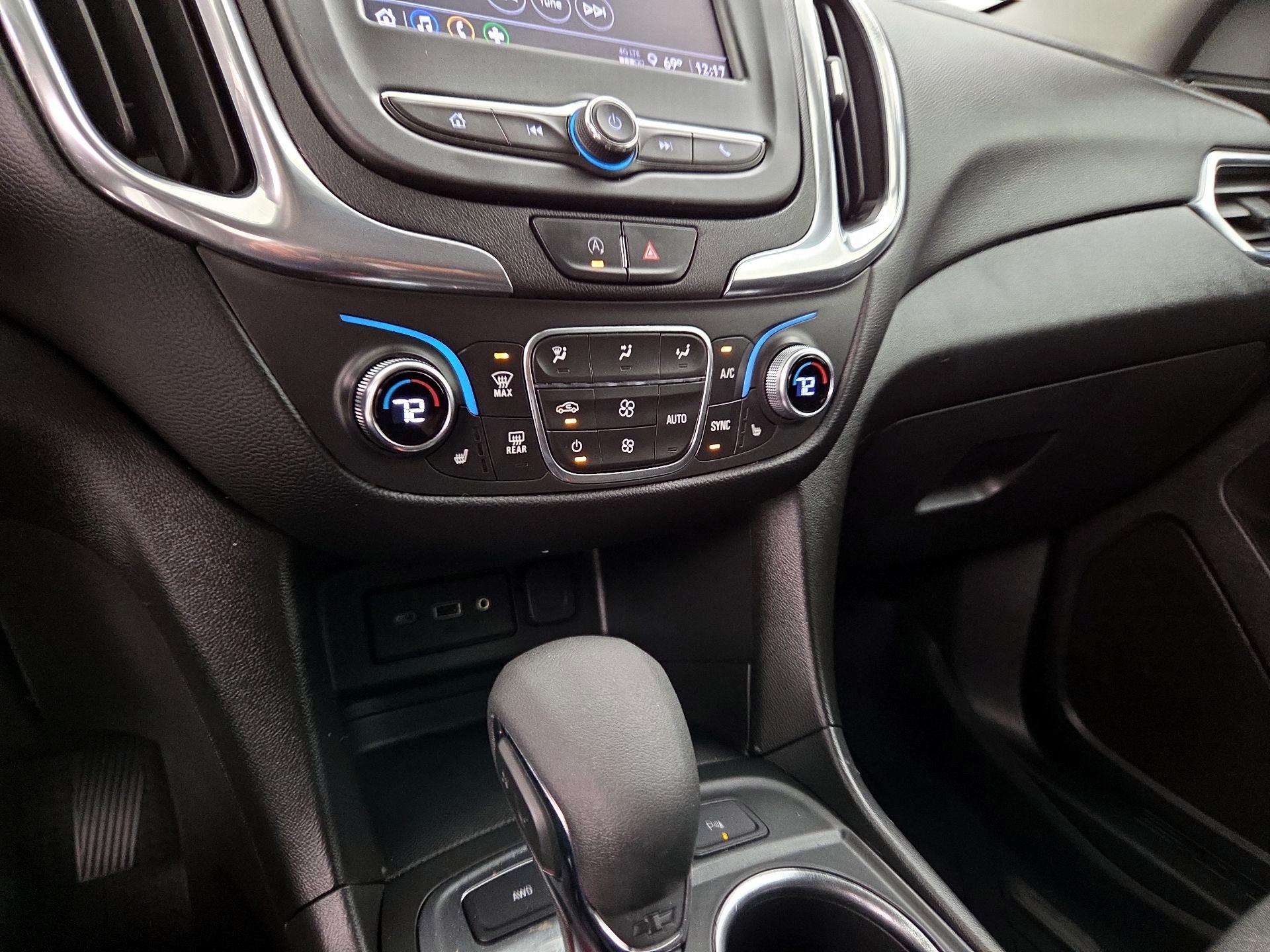 Thumbnail: 2022 Chevrolet Equinox - 16