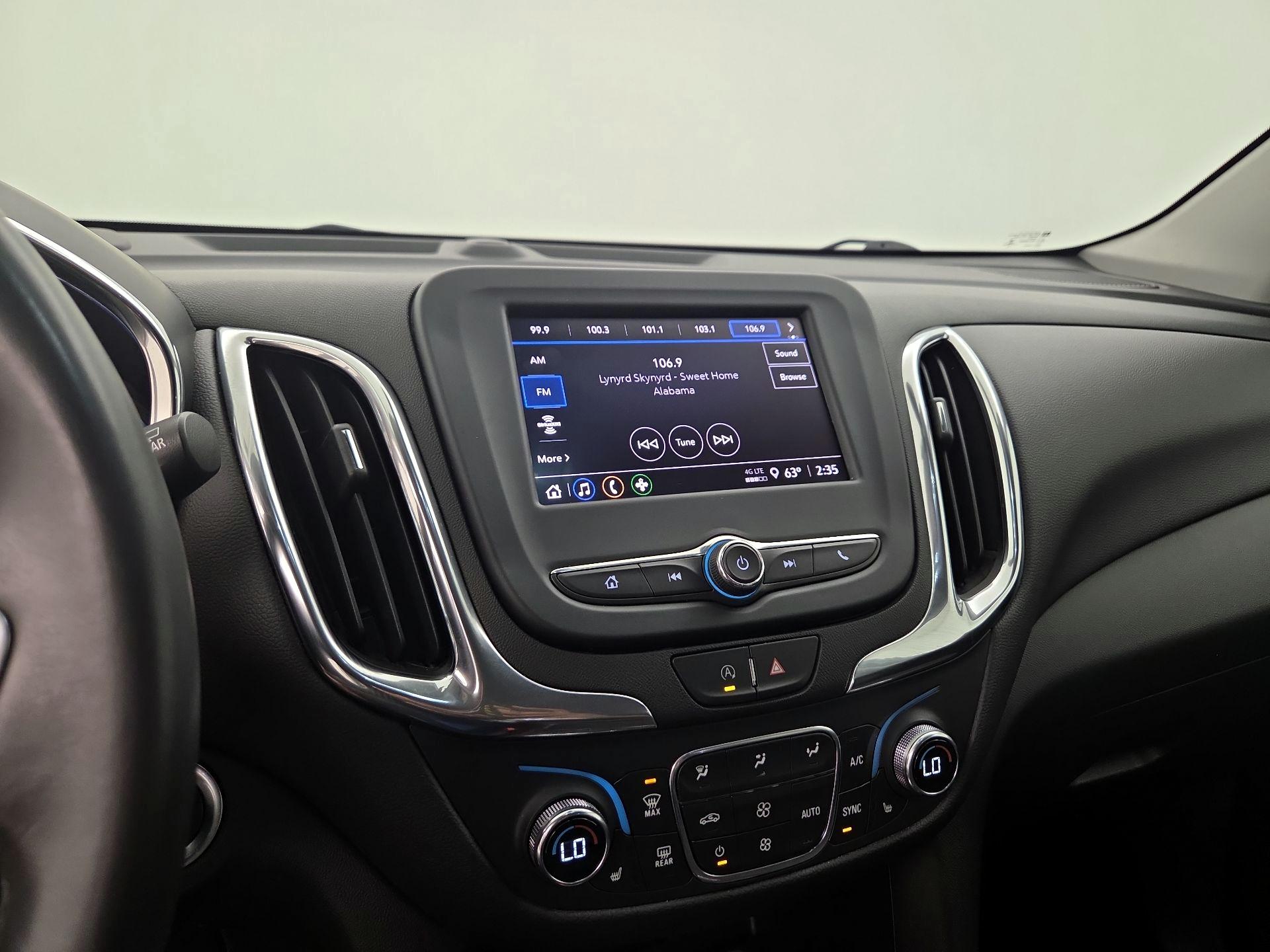 Thumbnail: 2022 Chevrolet Equinox - 15