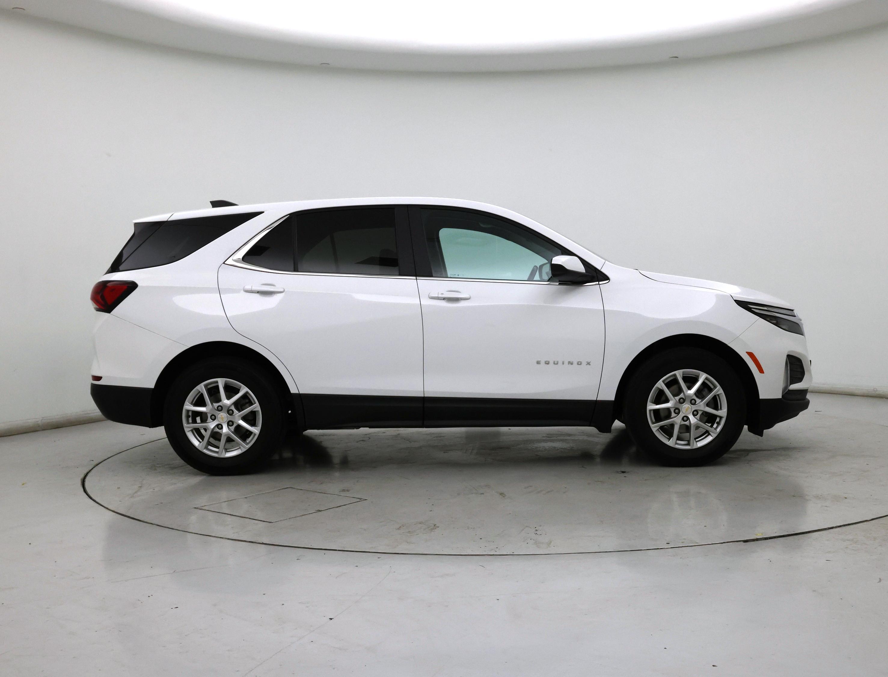 Thumbnail: 2022 Chevrolet Equinox - 7