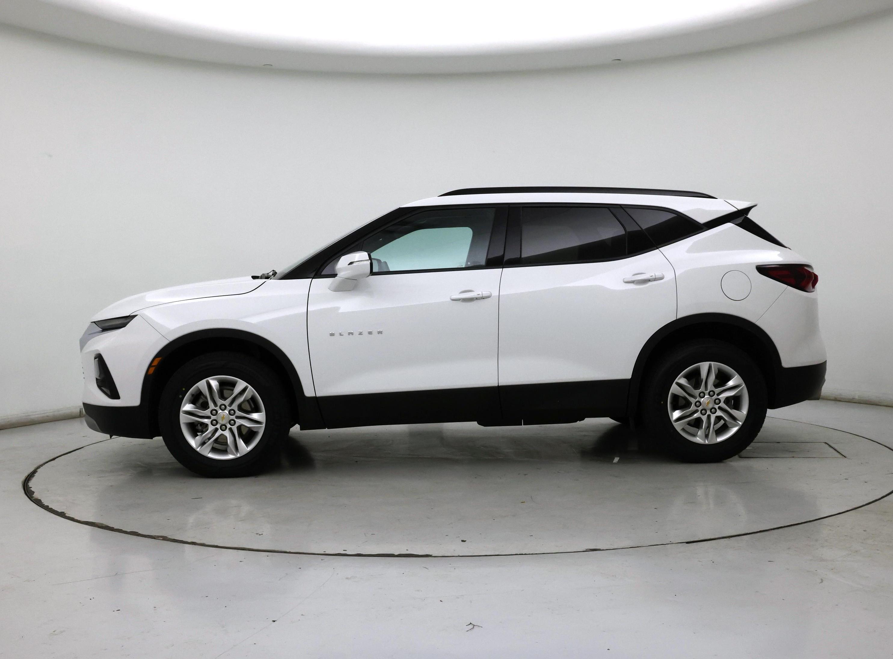 Thumbnail: 2022 Chevrolet Blazer - 3