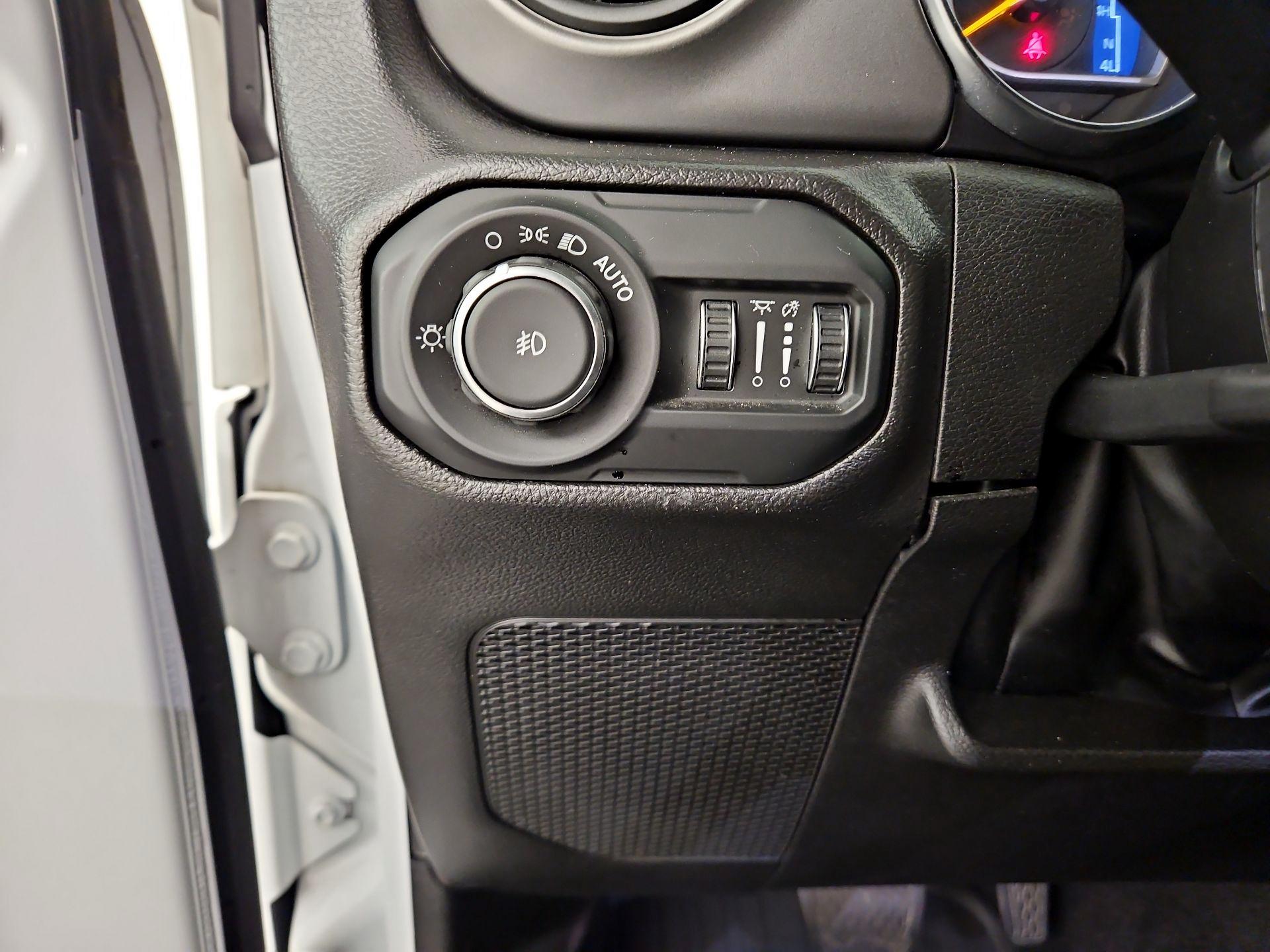 Thumbnail: 2022 Jeep Wrangler - 13