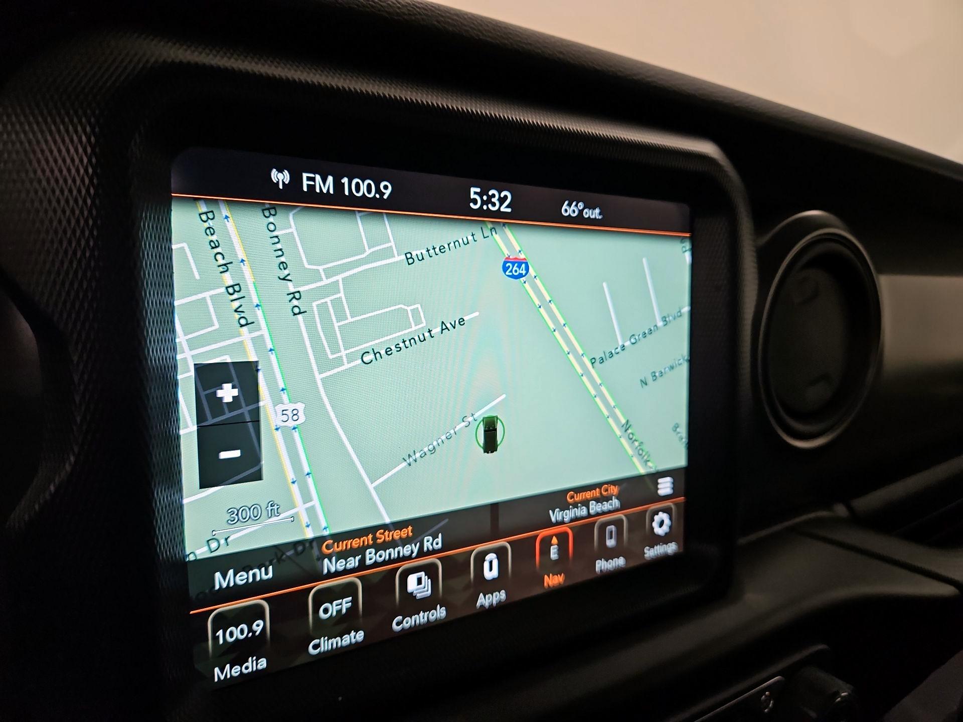 Thumbnail: 2022 Jeep Wrangler - 14