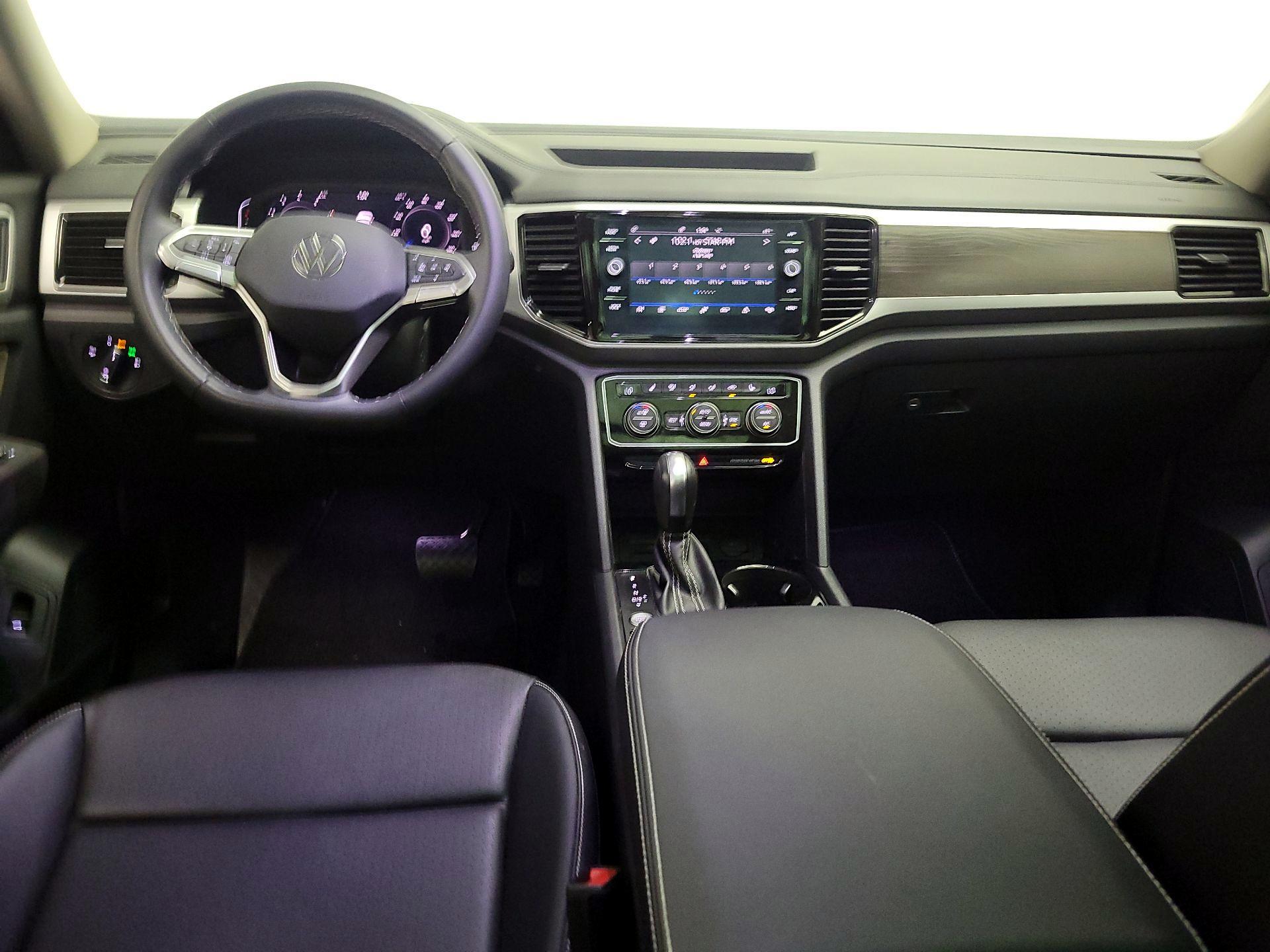 Thumbnail: 2023 Volkswagen Atlas - 9