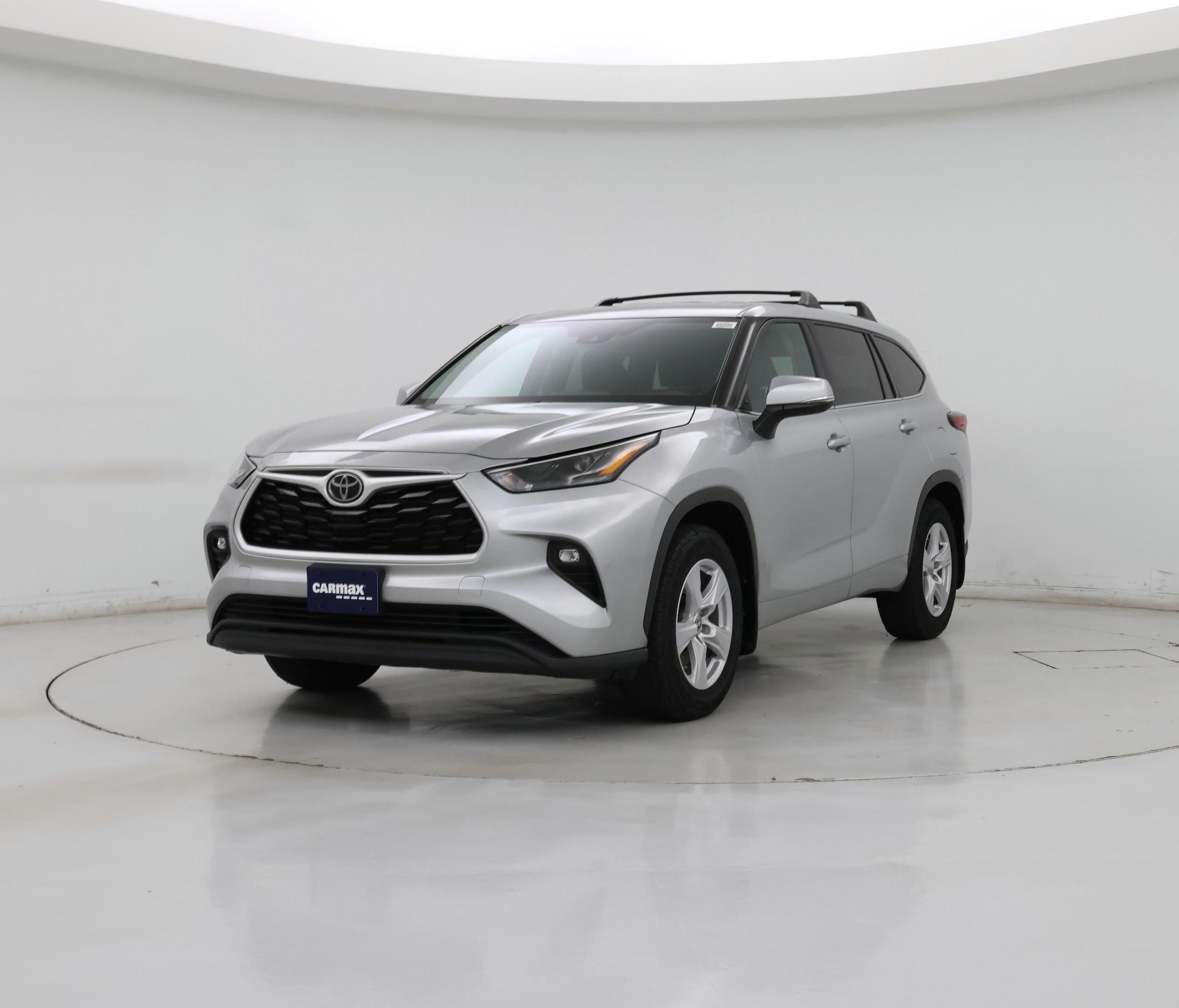 Thumbnail: 2022 Toyota Highlander - 4