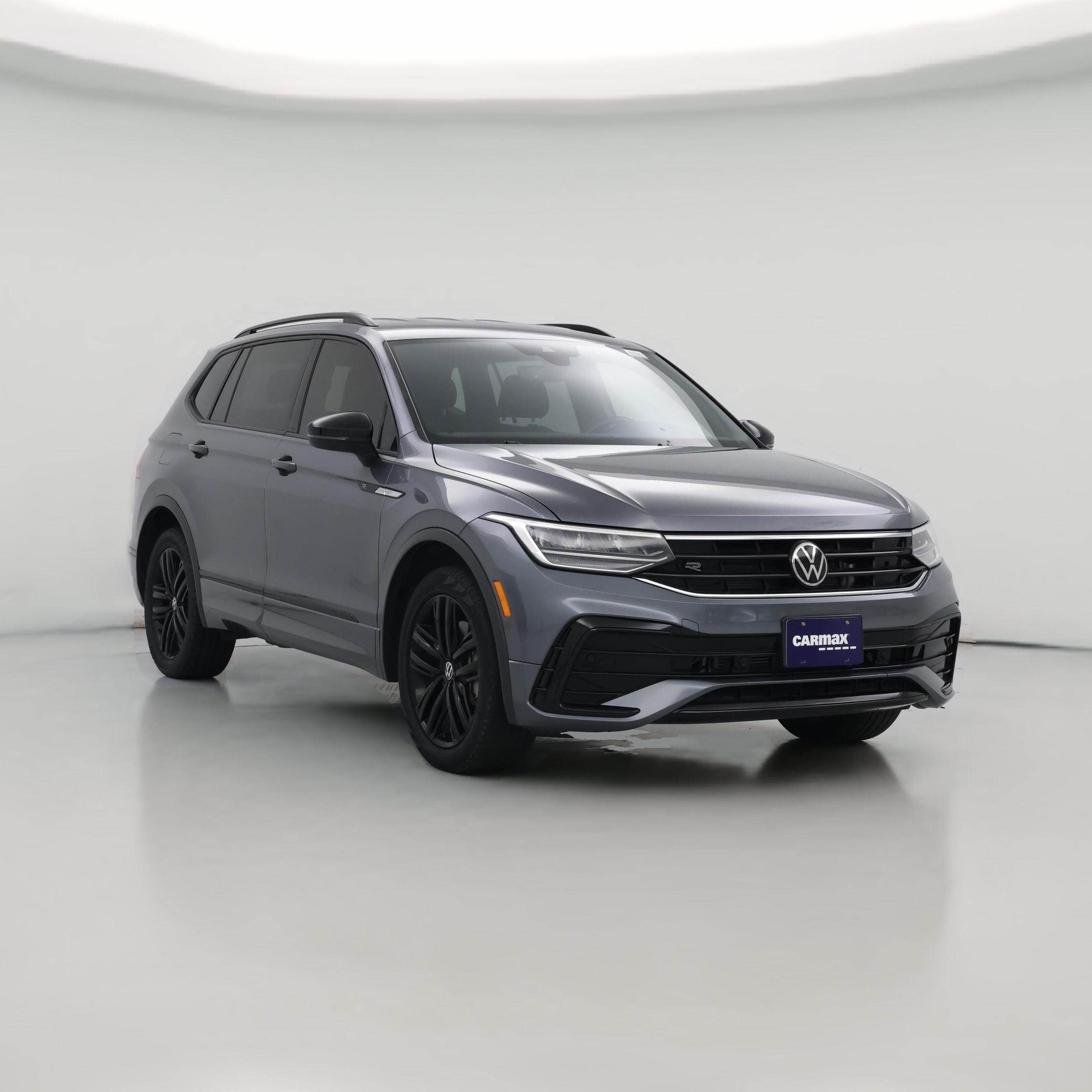 Thumbnail: 2022 Volkswagen Tiguan - 1