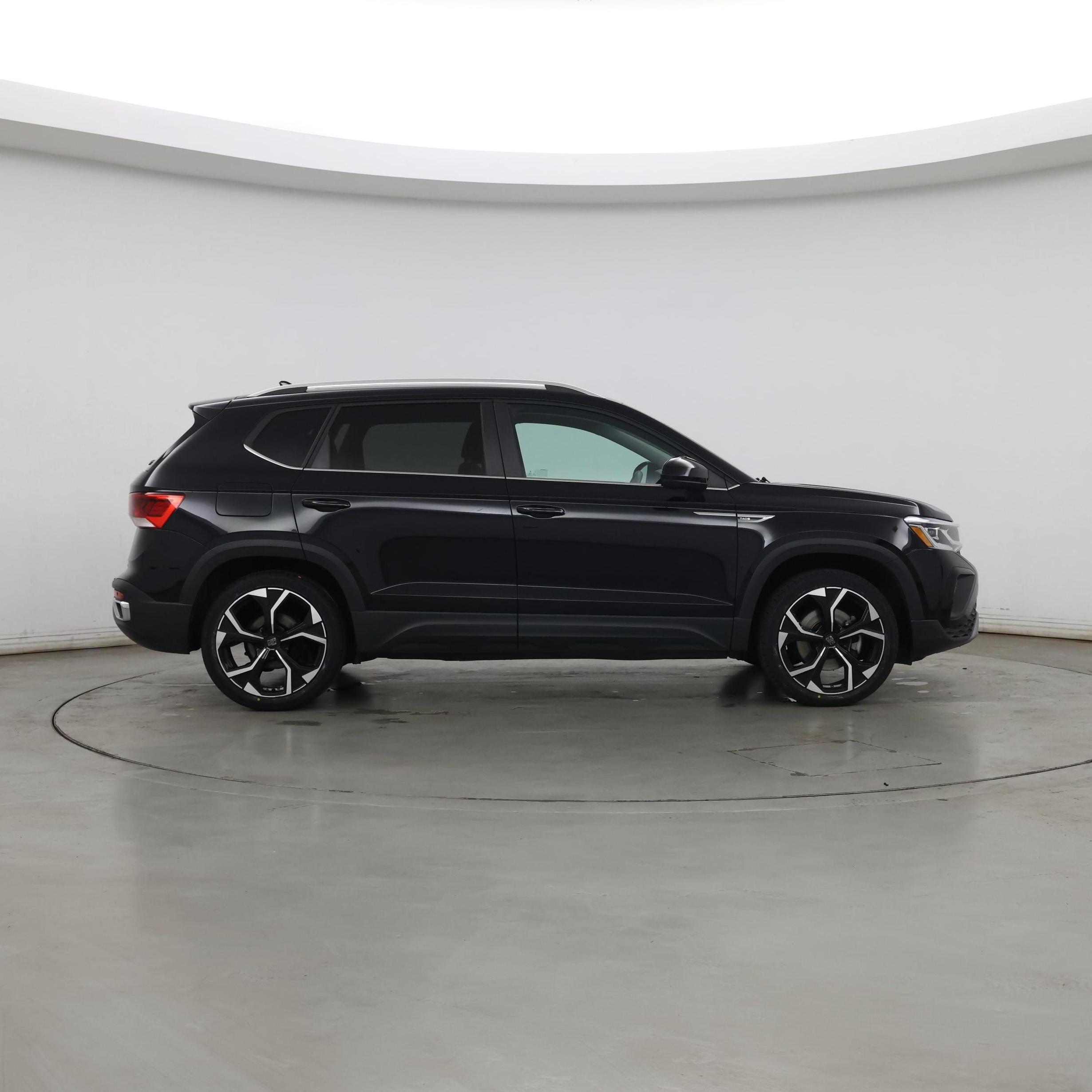 Thumbnail: 2022 Volkswagen Taos - 7