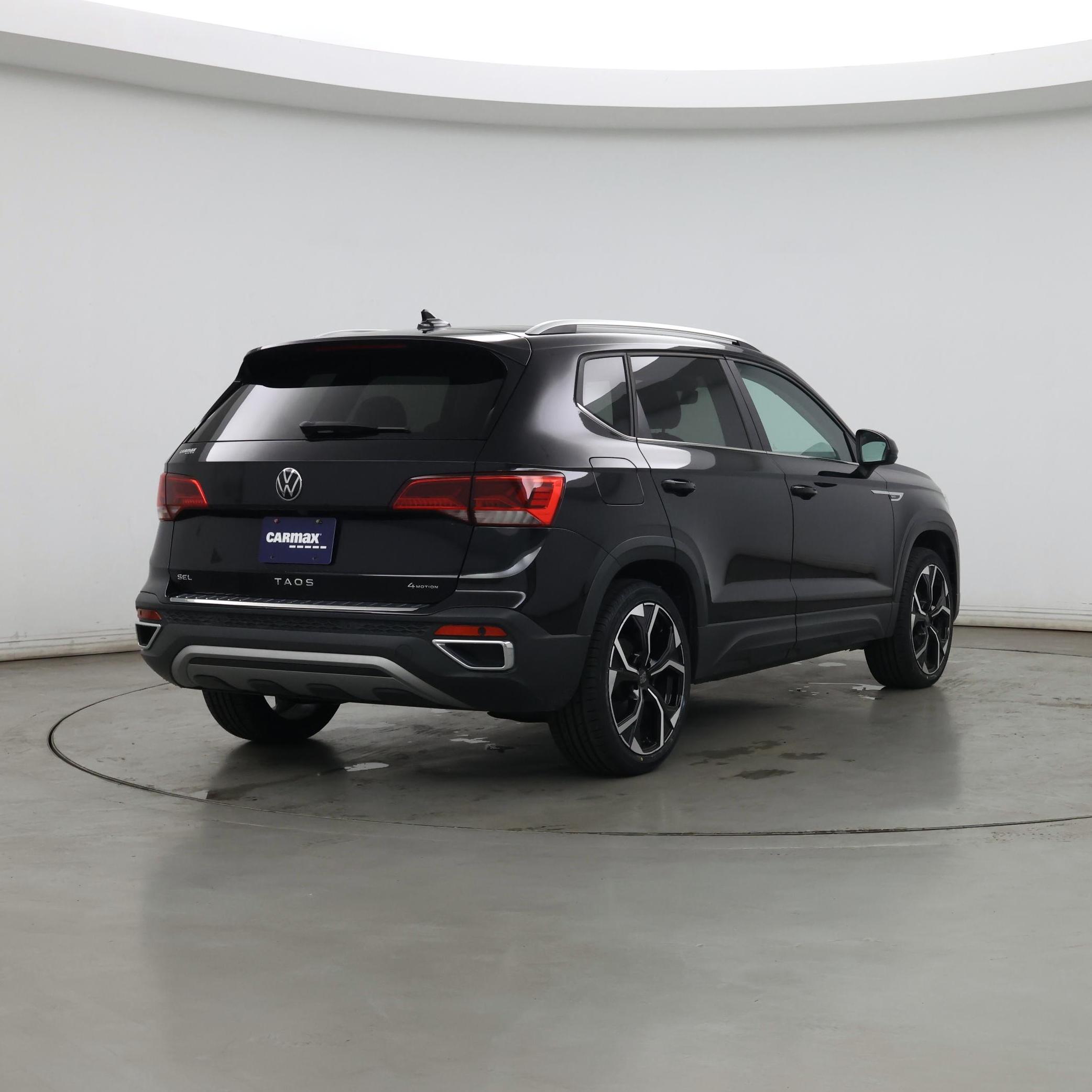 Thumbnail: 2022 Volkswagen Taos - 8