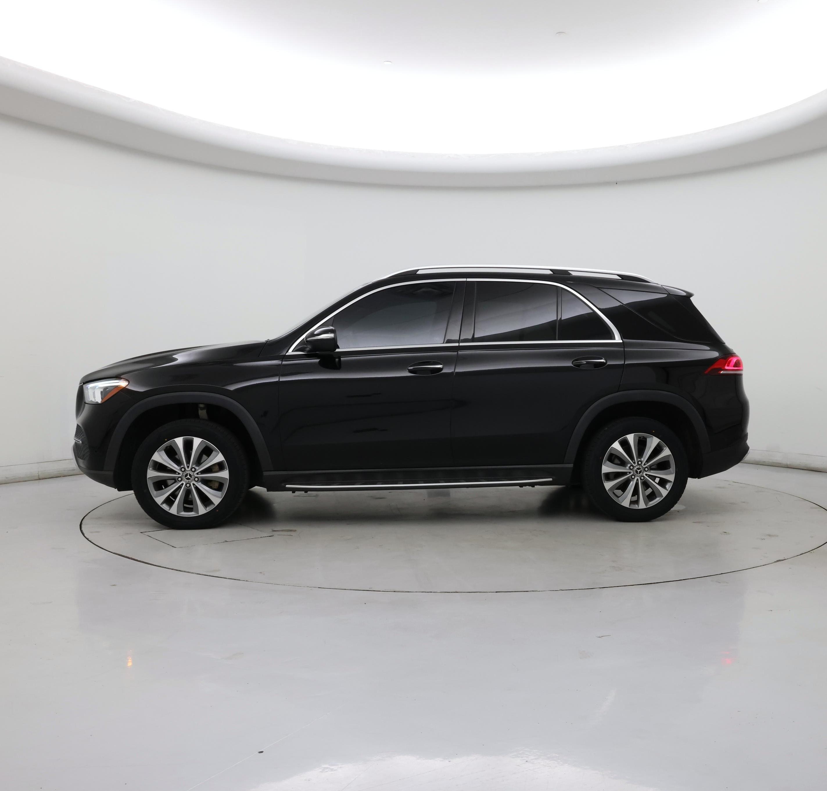 Thumbnail: 2020 Mercedes-Benz GLE - 3