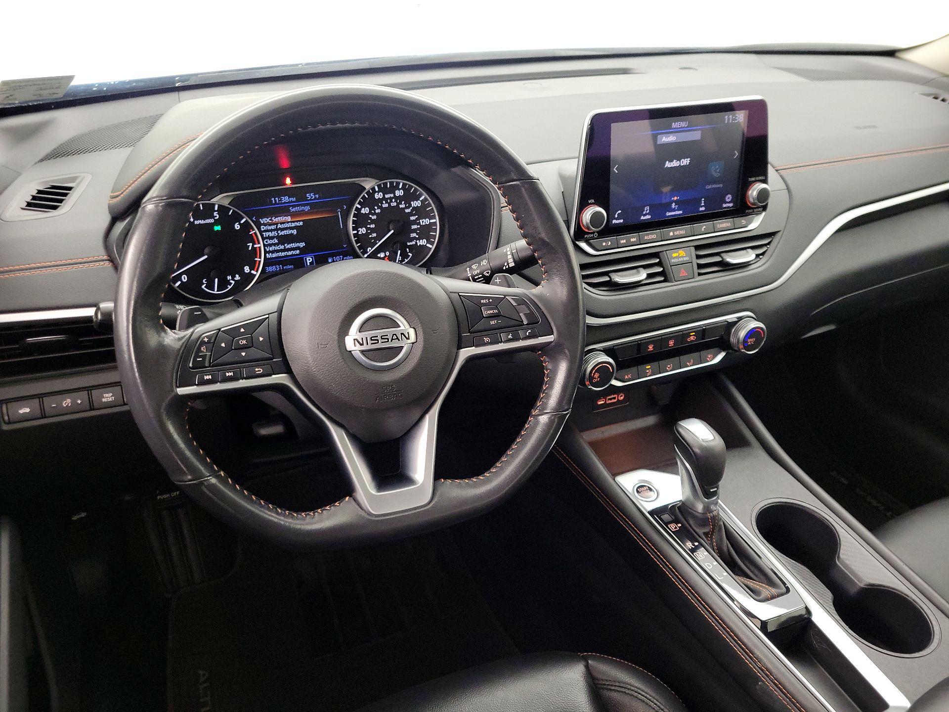 Thumbnail: 2022 Nissan Altima - 9