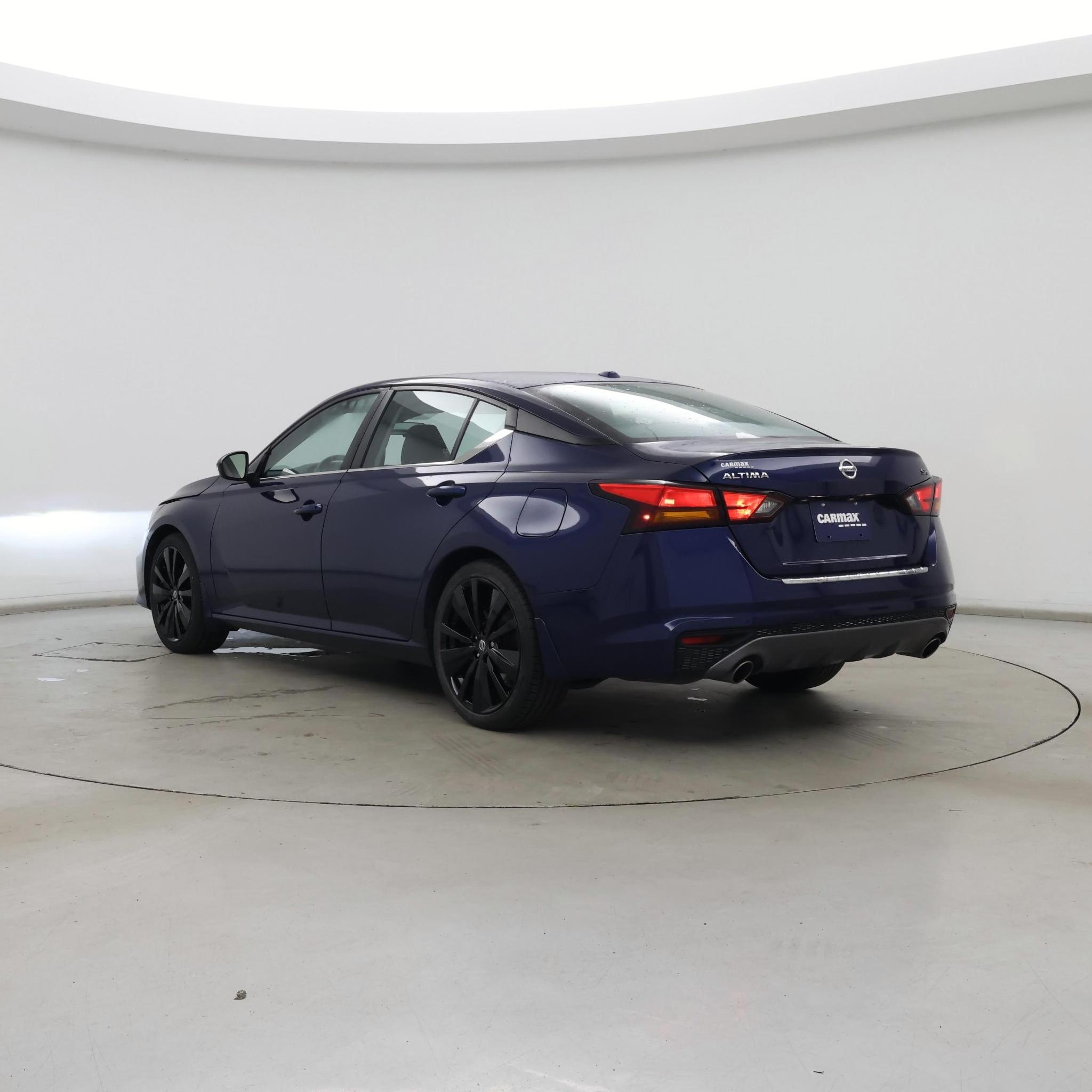 Thumbnail: 2022 Nissan Altima - 2