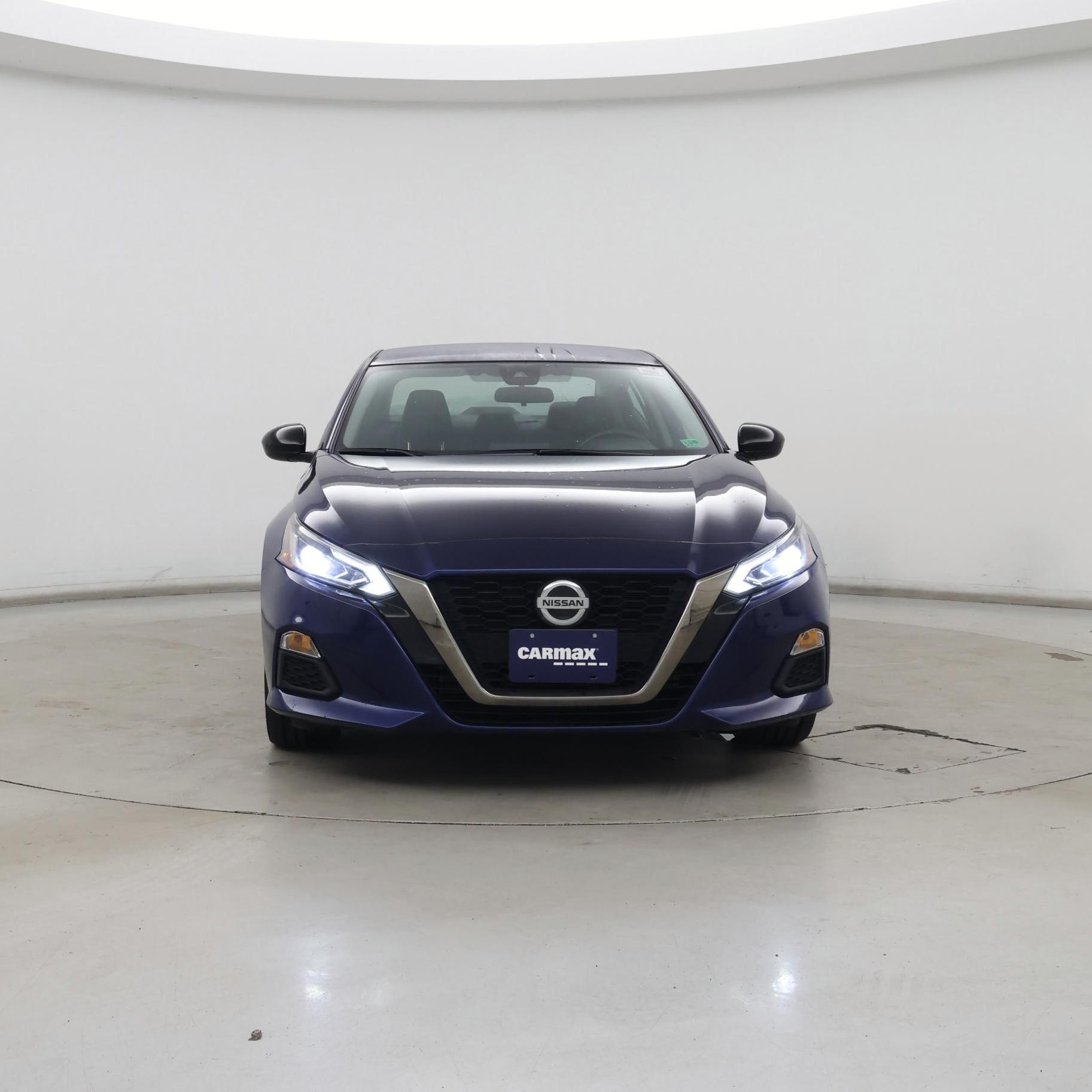 Thumbnail: 2022 Nissan Altima - 5