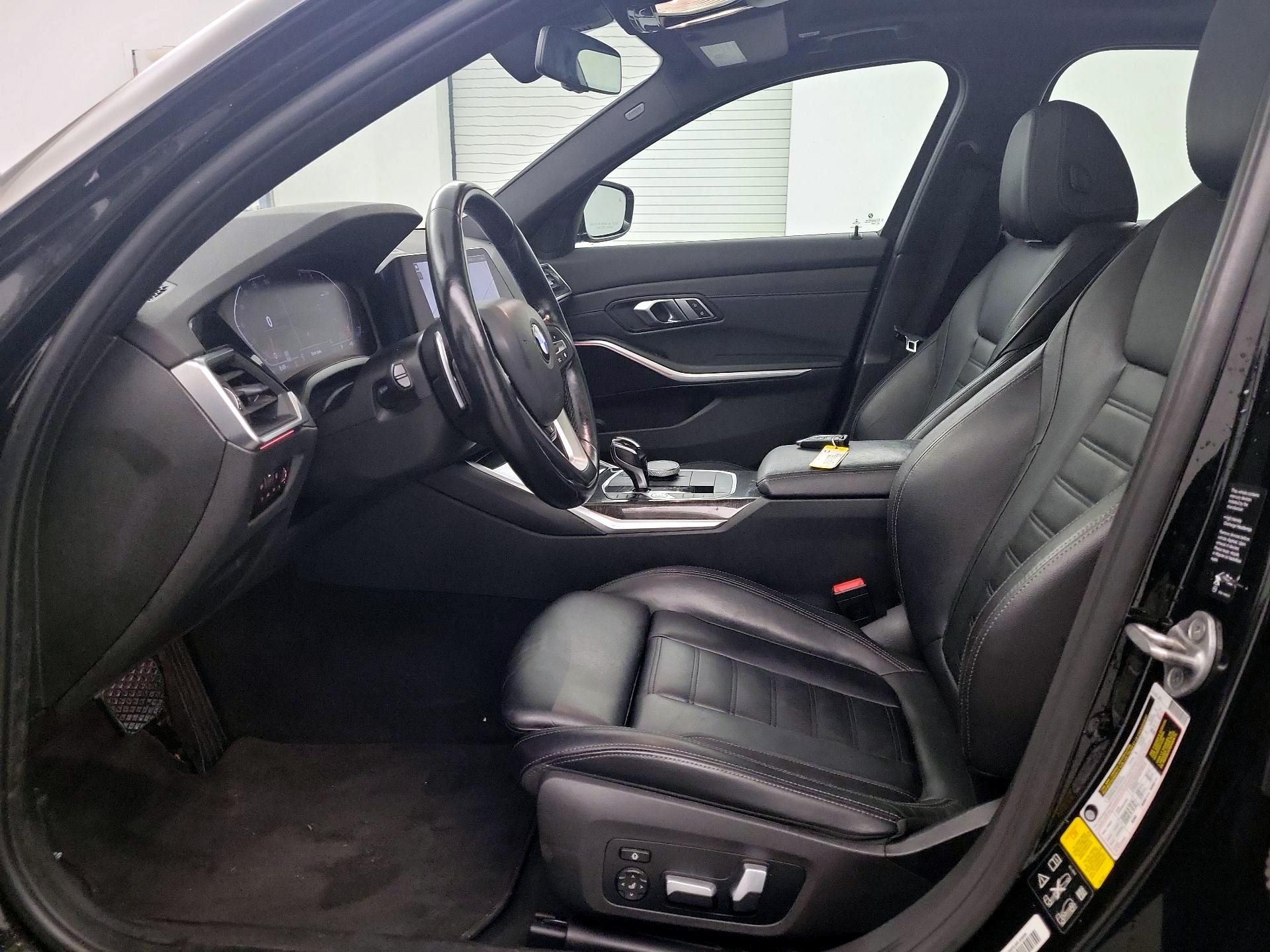 Thumbnail: 2021 BMW 3 Series - 9