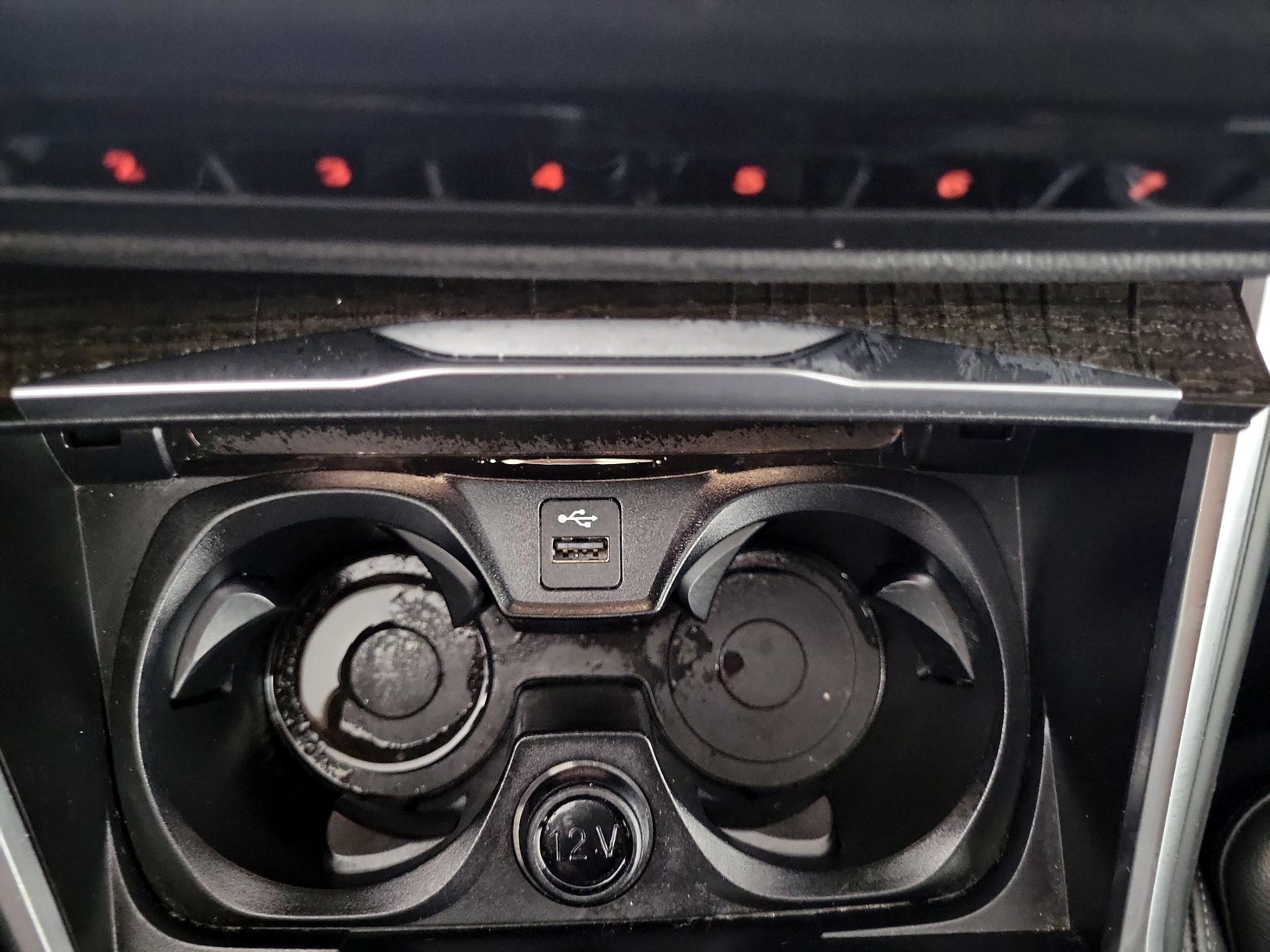 Thumbnail: 2021 BMW 3 Series - 17