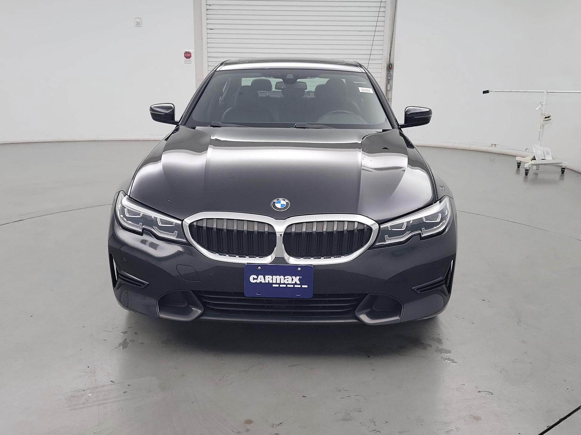 Thumbnail: 2021 BMW 3 Series - 2