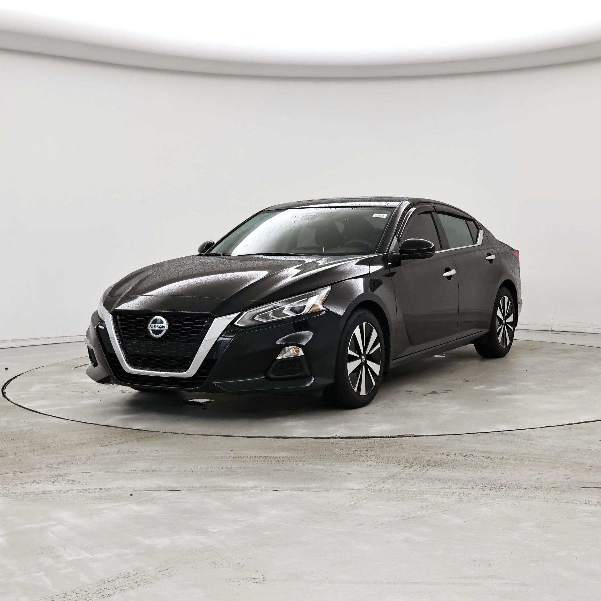Thumbnail: 2022 Nissan Altima - 4