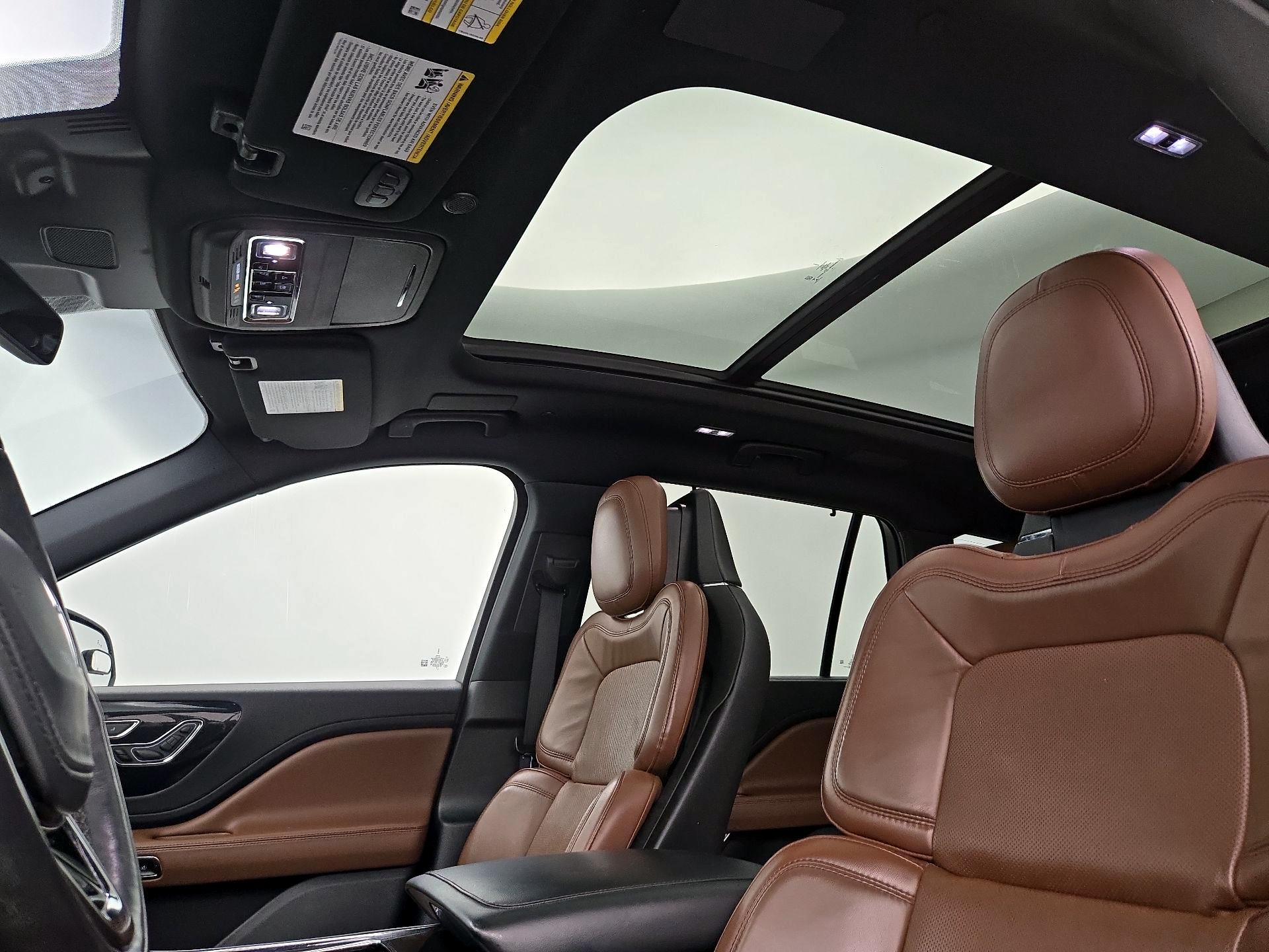 Thumbnail: 2020 Lincoln Aviator - 20