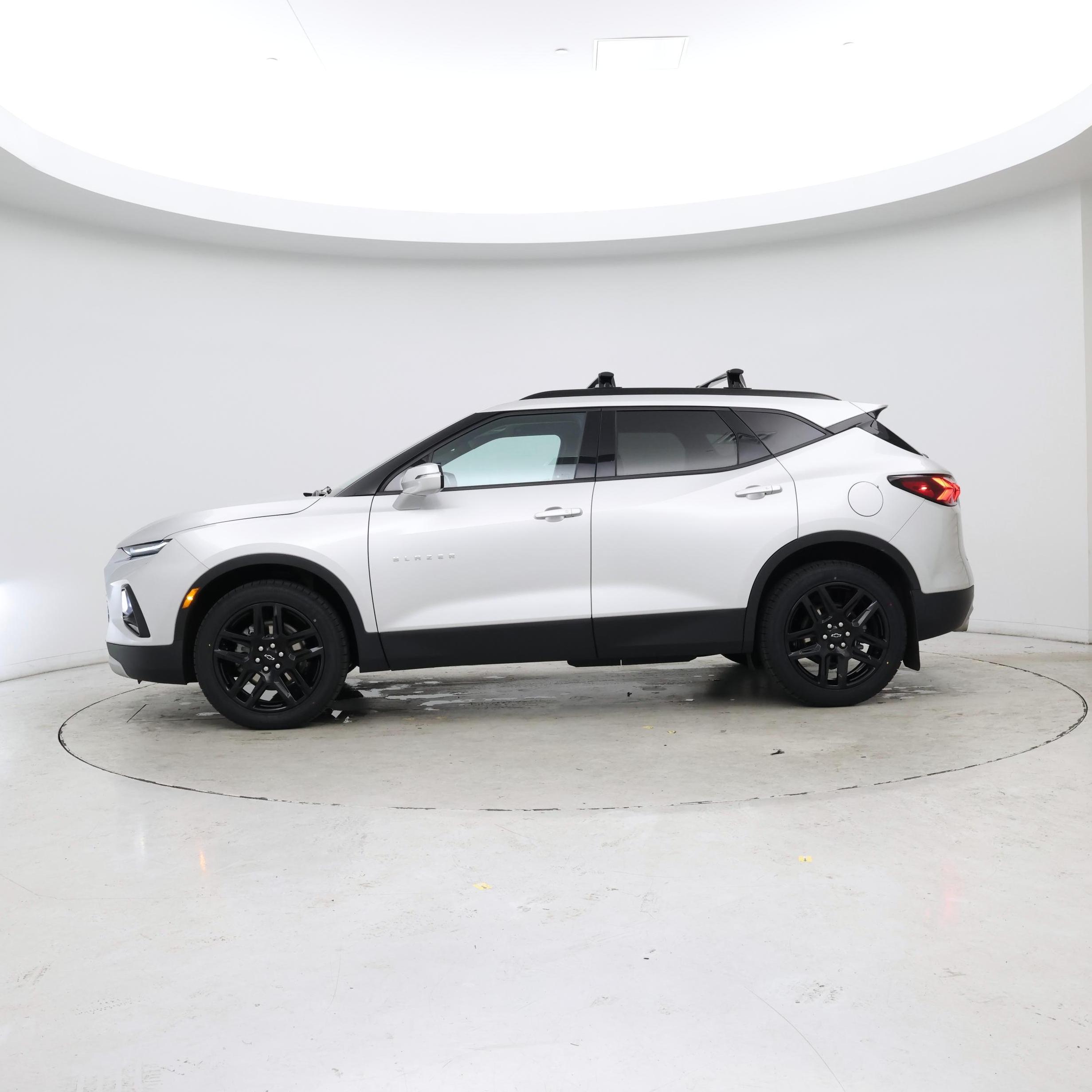 Thumbnail: 2022 Chevrolet Blazer - 3