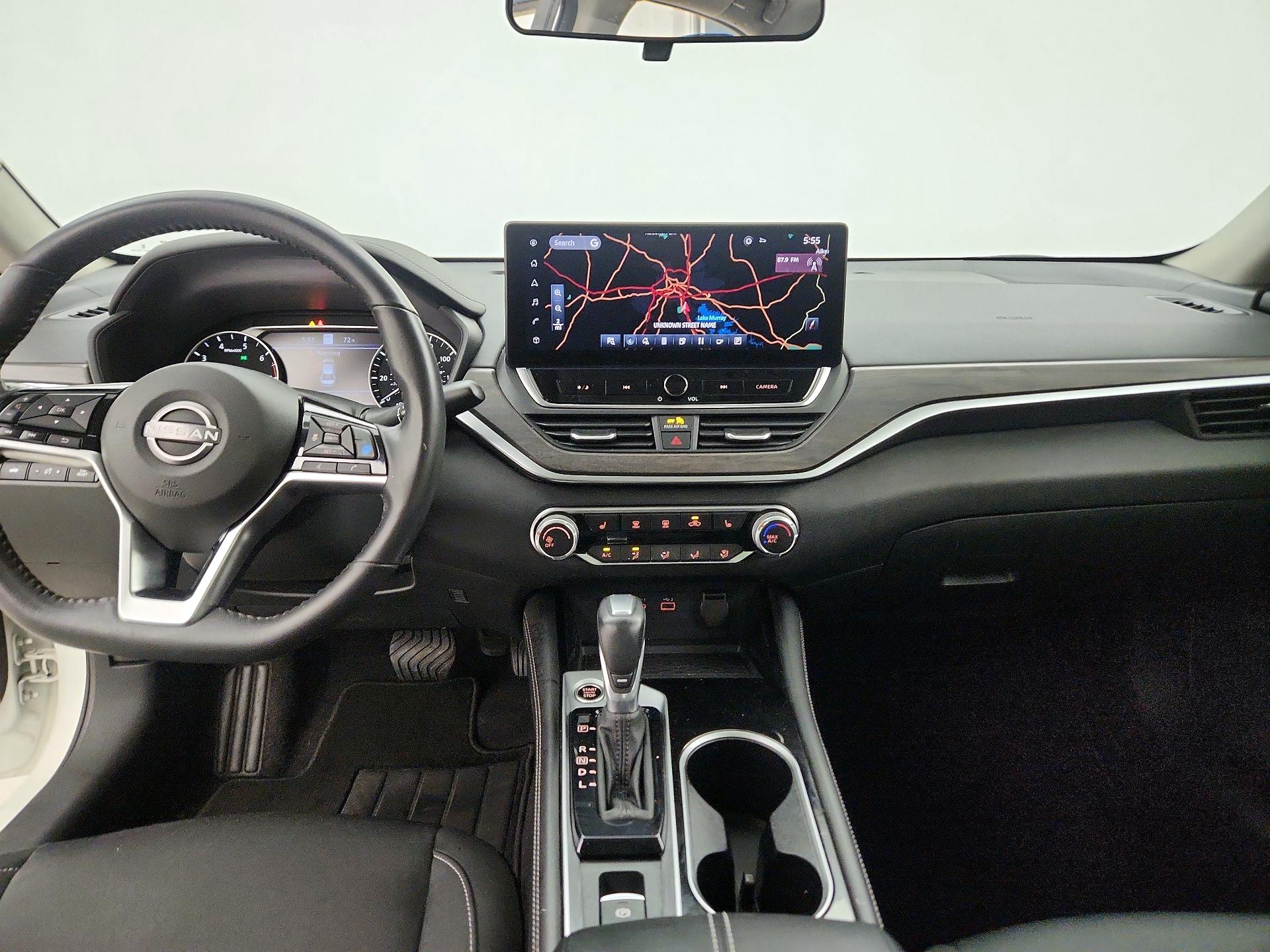 Thumbnail: 2023 Nissan Altima - 9