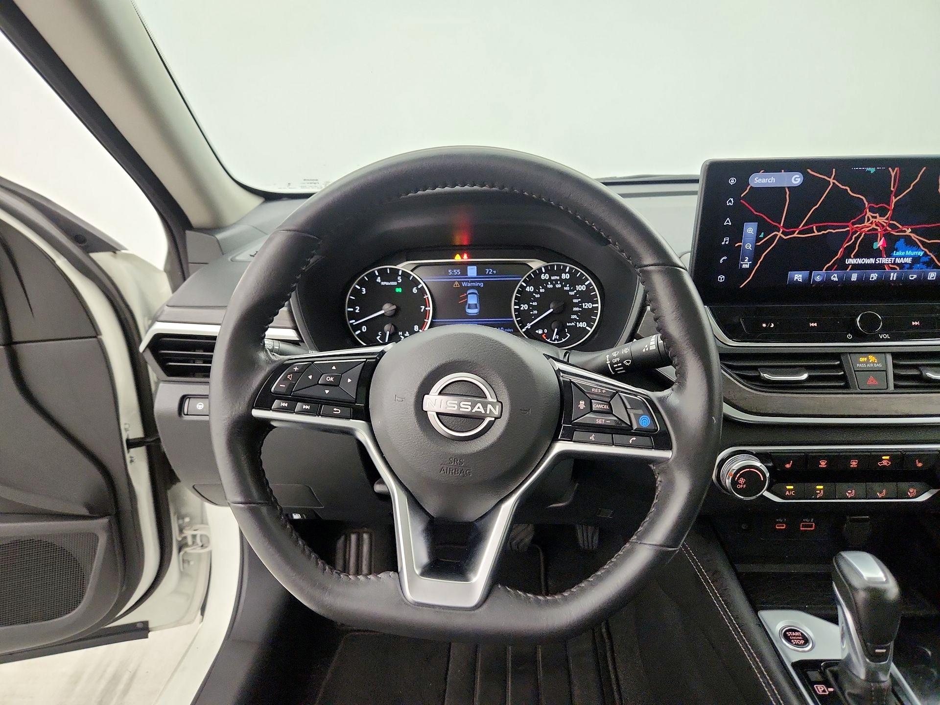 Thumbnail: 2023 Nissan Altima - 10