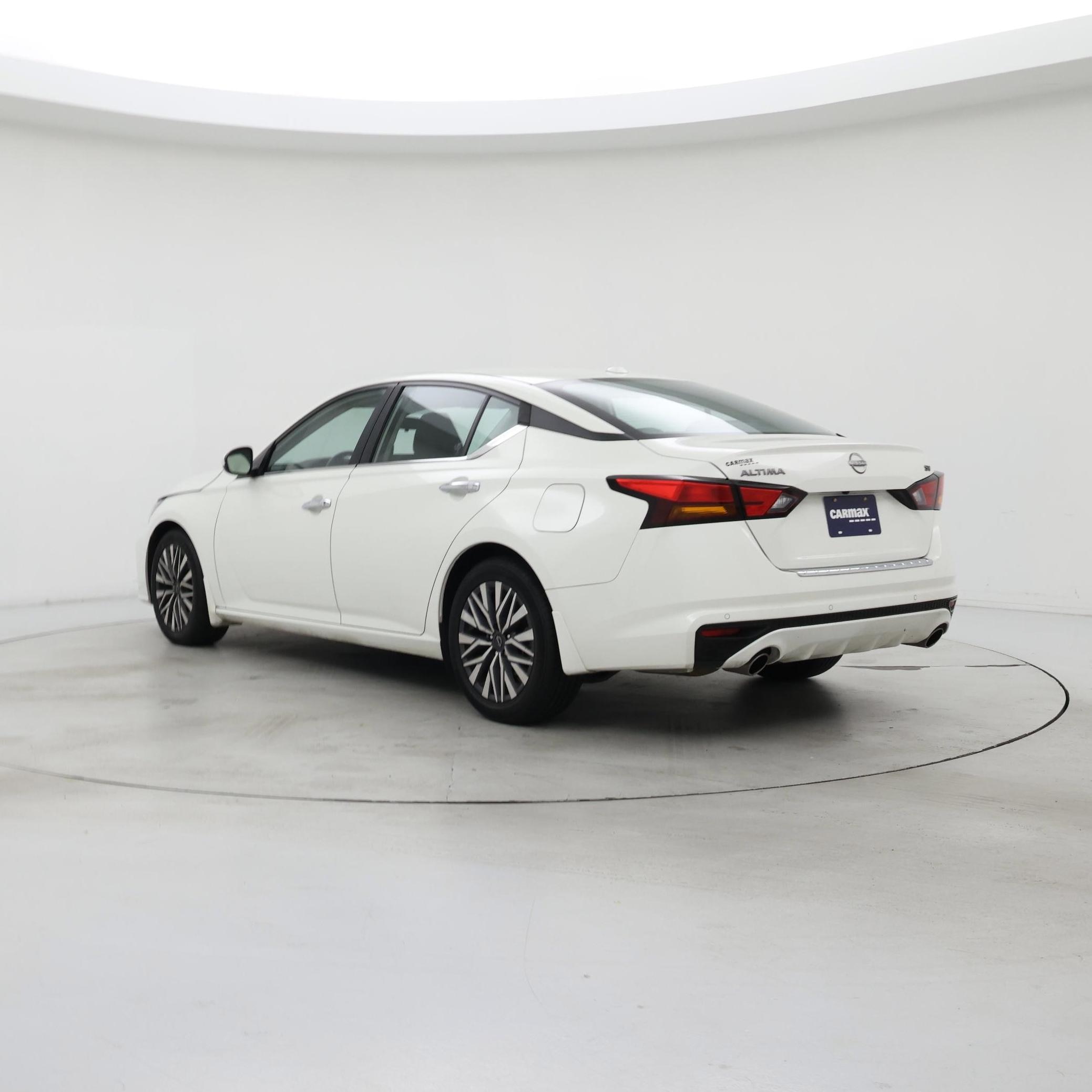 Thumbnail: 2023 Nissan Altima - 2