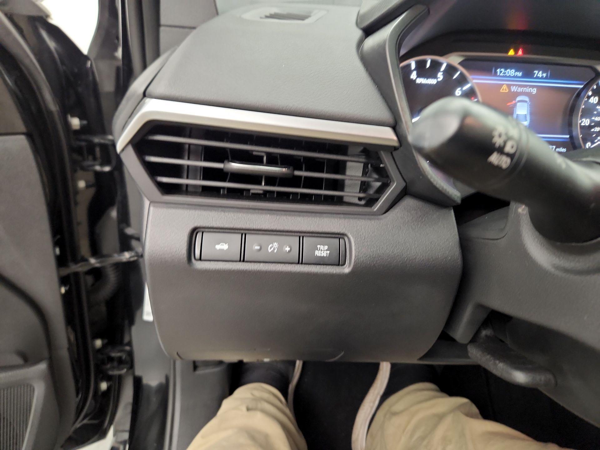 Thumbnail: 2022 Nissan Altima - 13