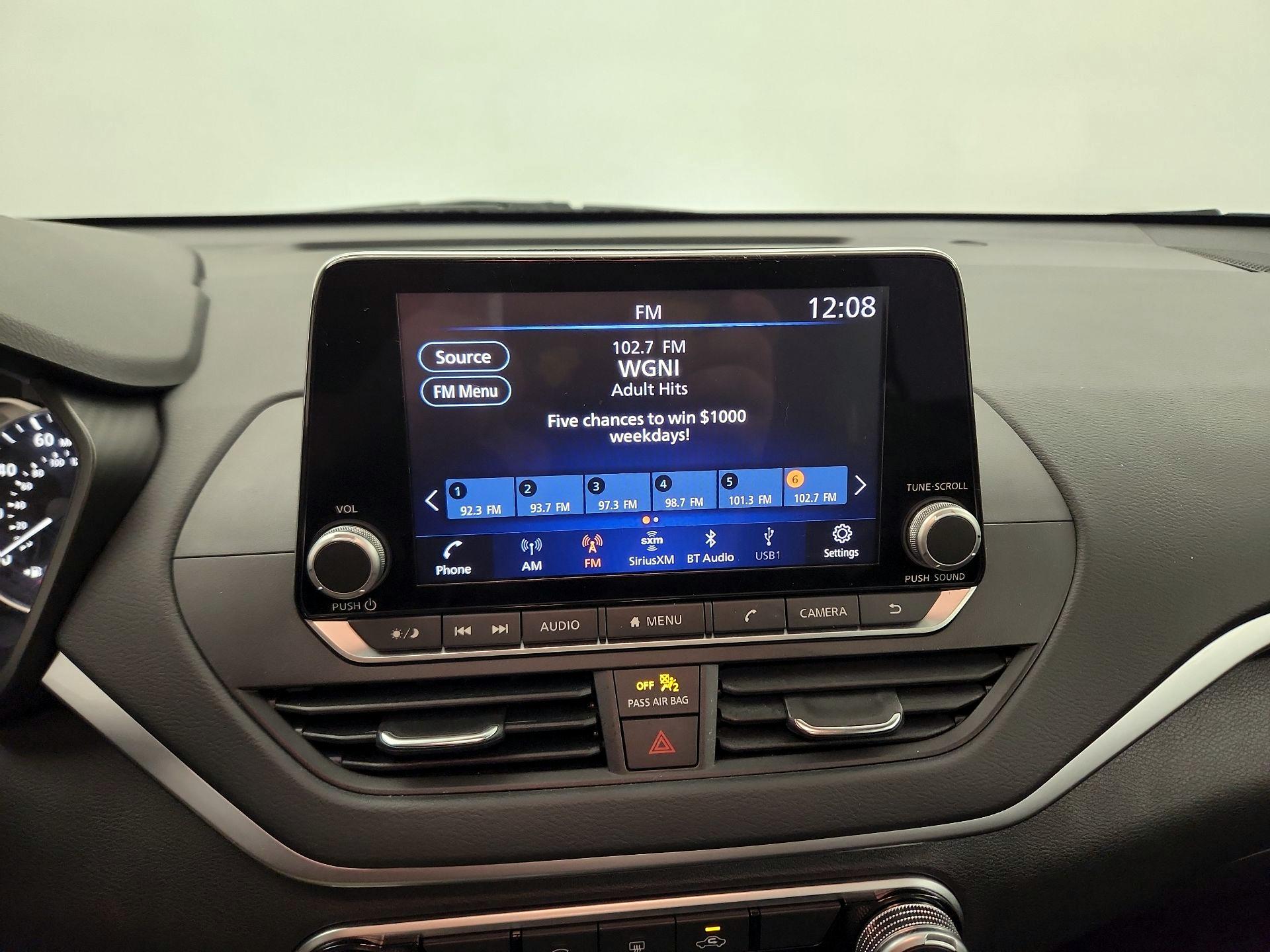 Thumbnail: 2022 Nissan Altima - 15