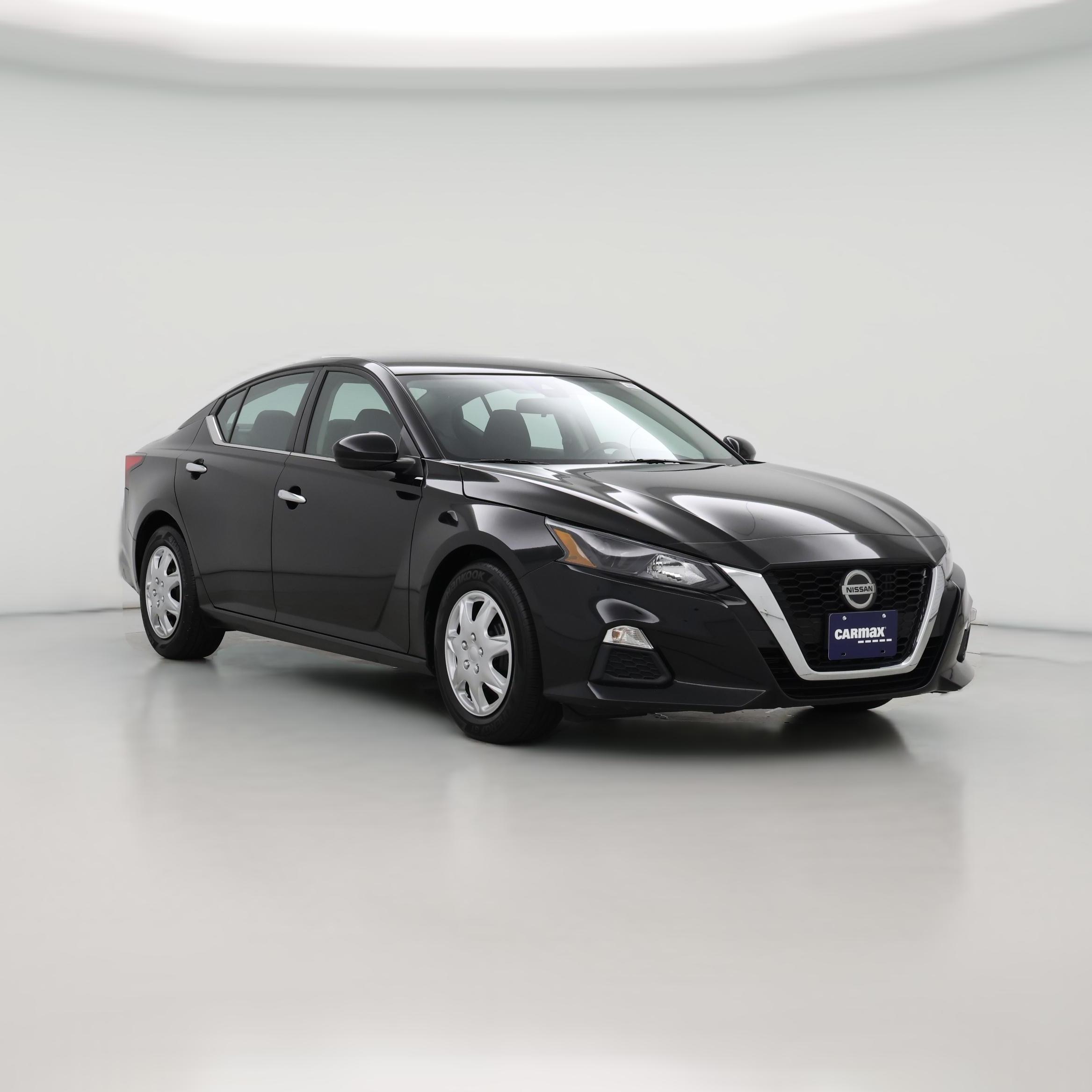 Thumbnail: 2022 Nissan Altima - 1