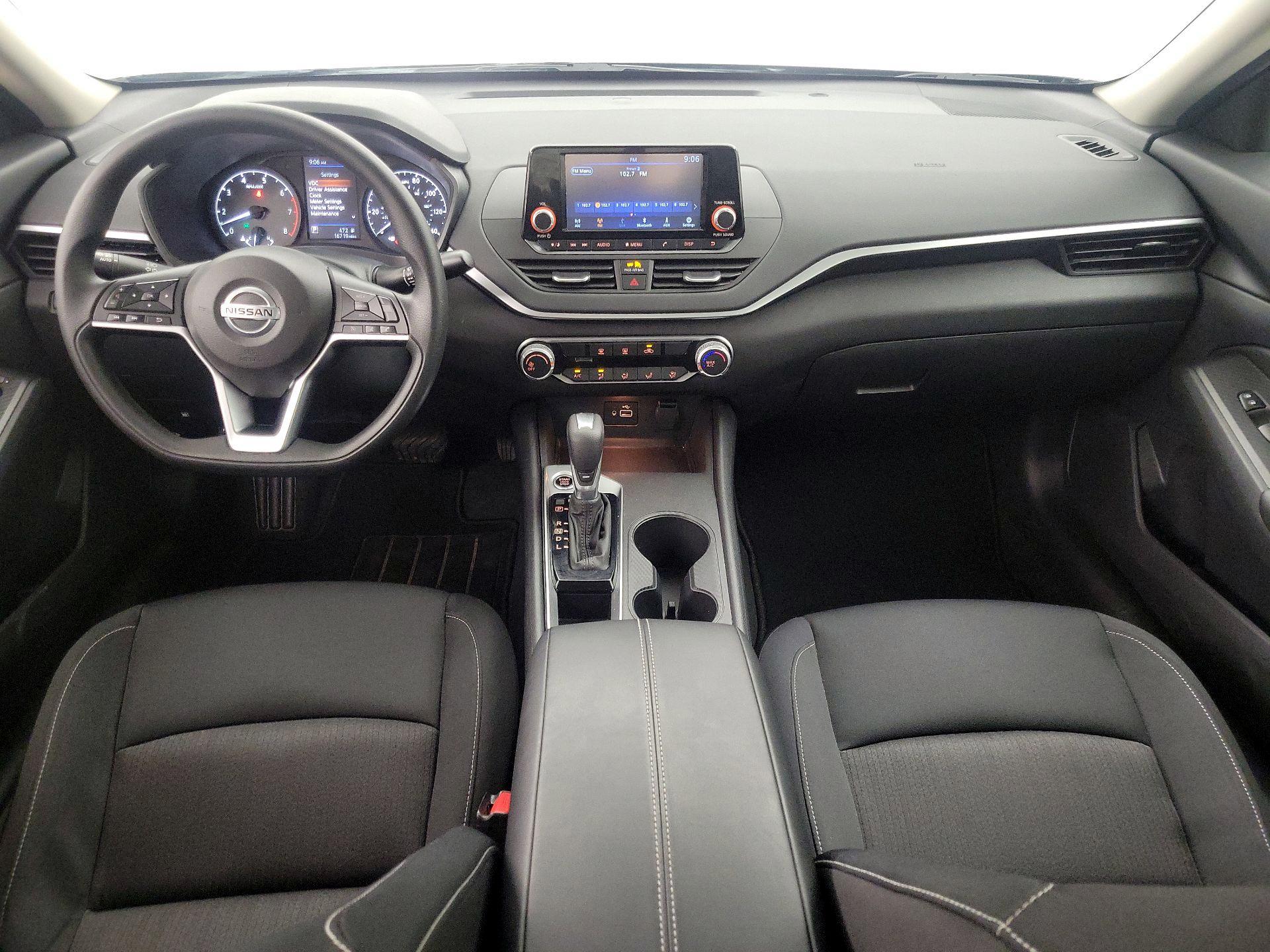 Thumbnail: 2022 Nissan Altima - 9