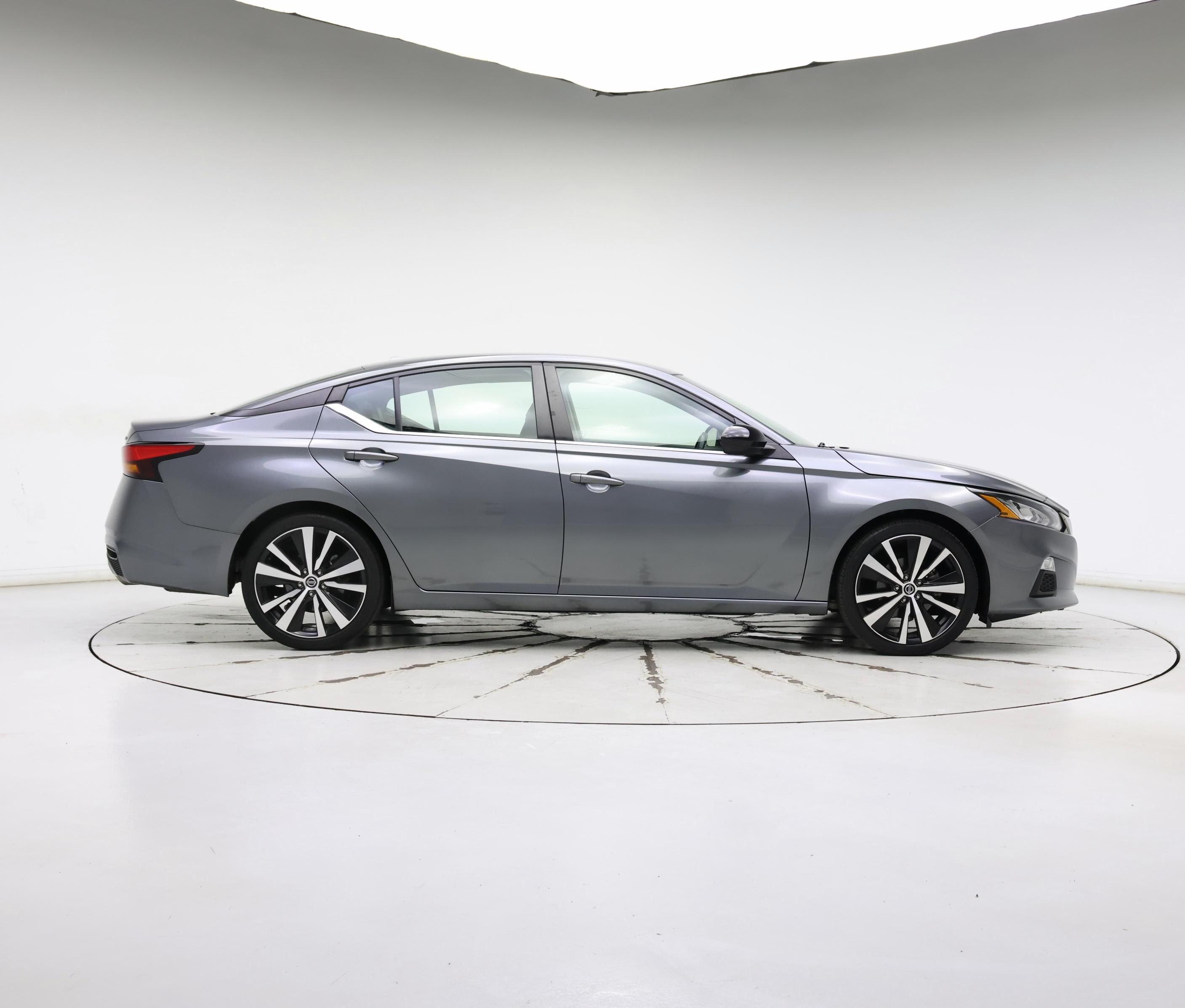 Thumbnail: 2022 Nissan Altima - 7