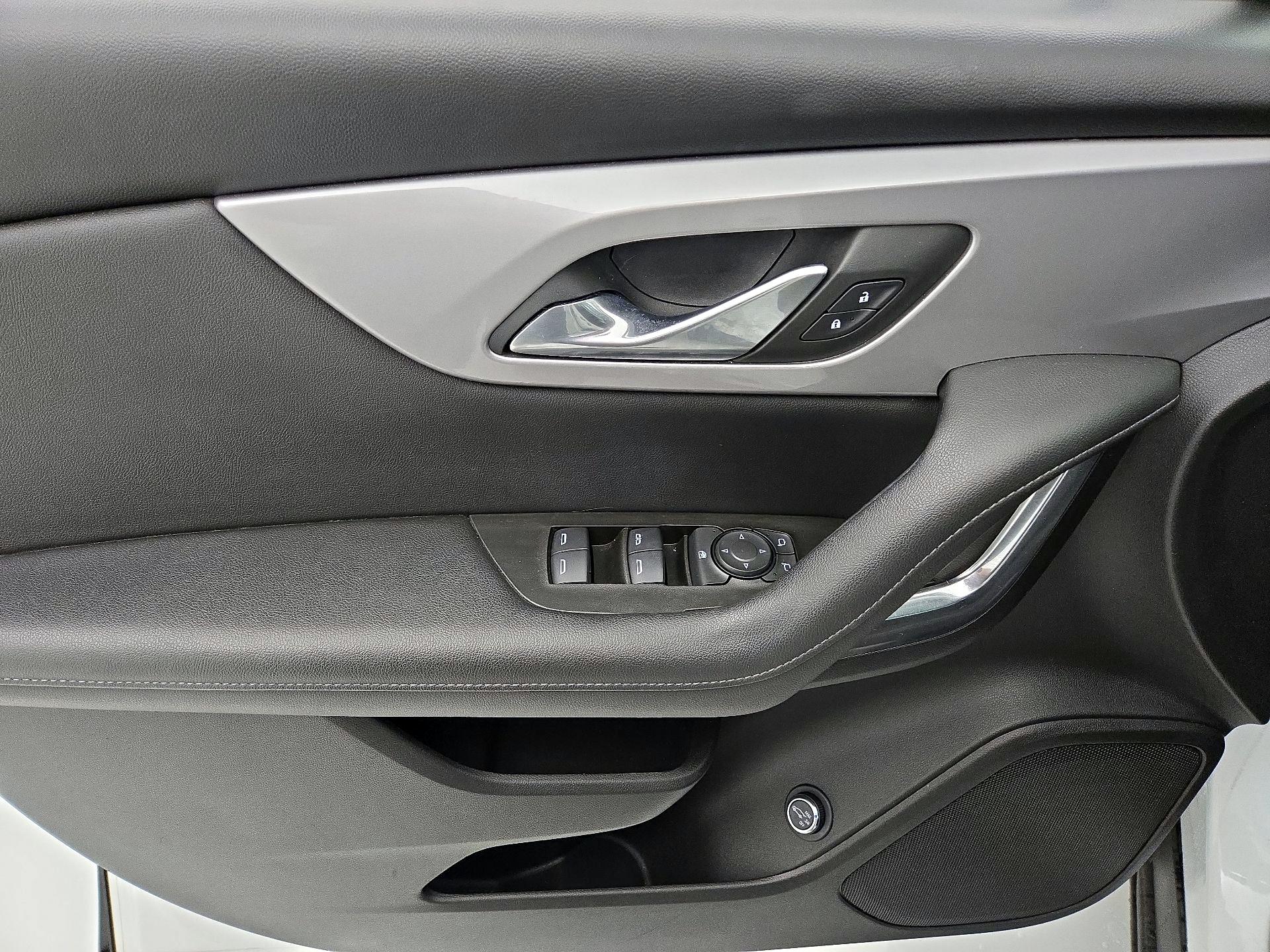 Thumbnail: 2022 Chevrolet Blazer - 12